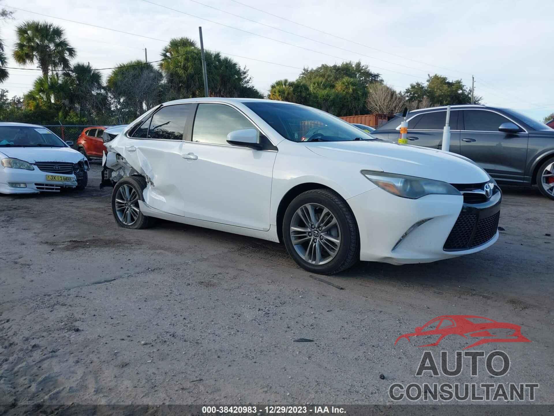 TOYOTA CAMRY 2016 - 4T1BF1FK1GU608064
