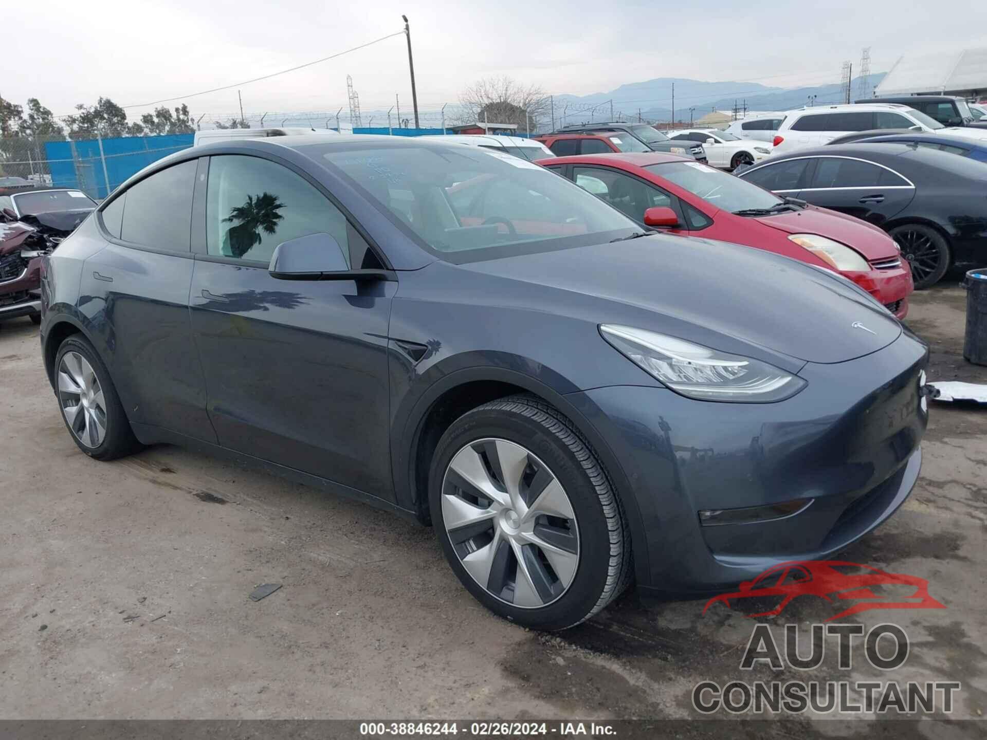 TESLA MODEL Y 2022 - 7SAYGDEE2NF362952