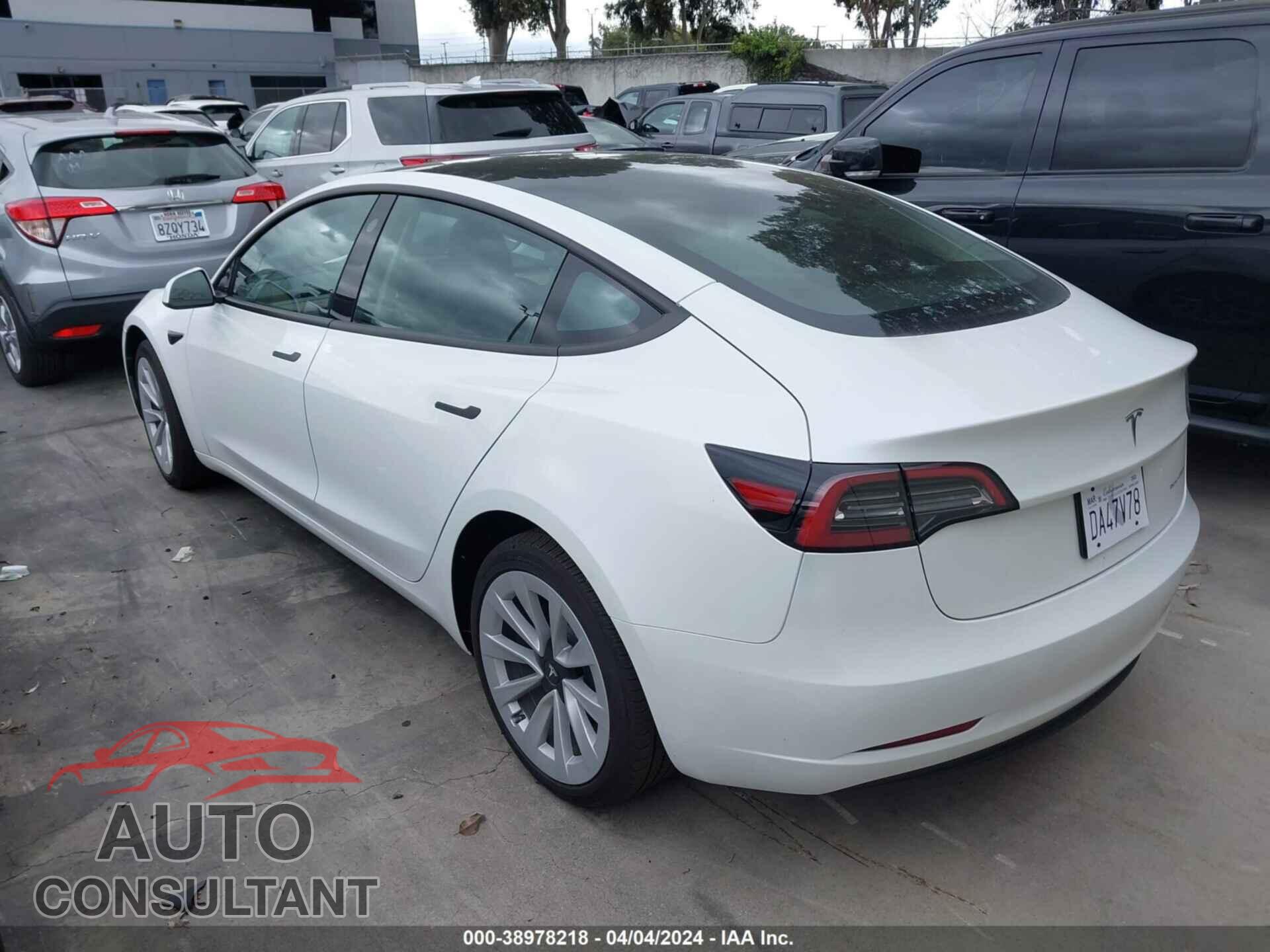 TESLA MODEL 3 2023 - 5YJ3E1EB8PF706613