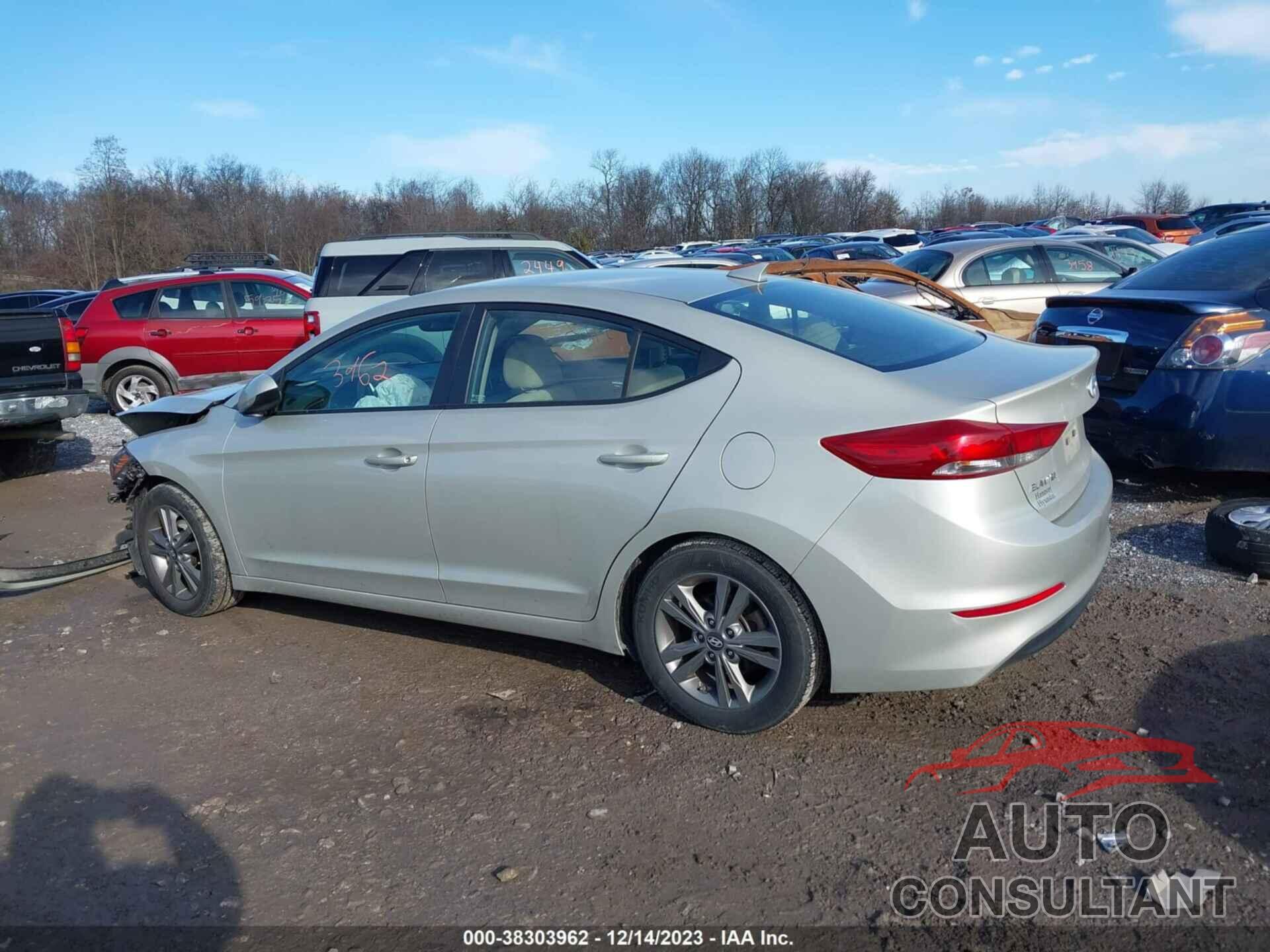 HYUNDAI ELANTRA 2018 - 5NPD84LF2JH368931