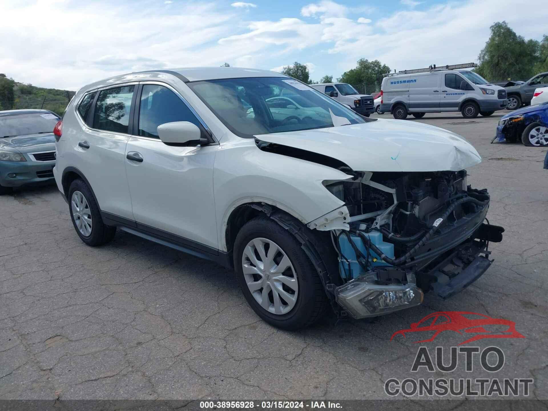 NISSAN ROGUE 2017 - 5N1AT2MT6HC813554