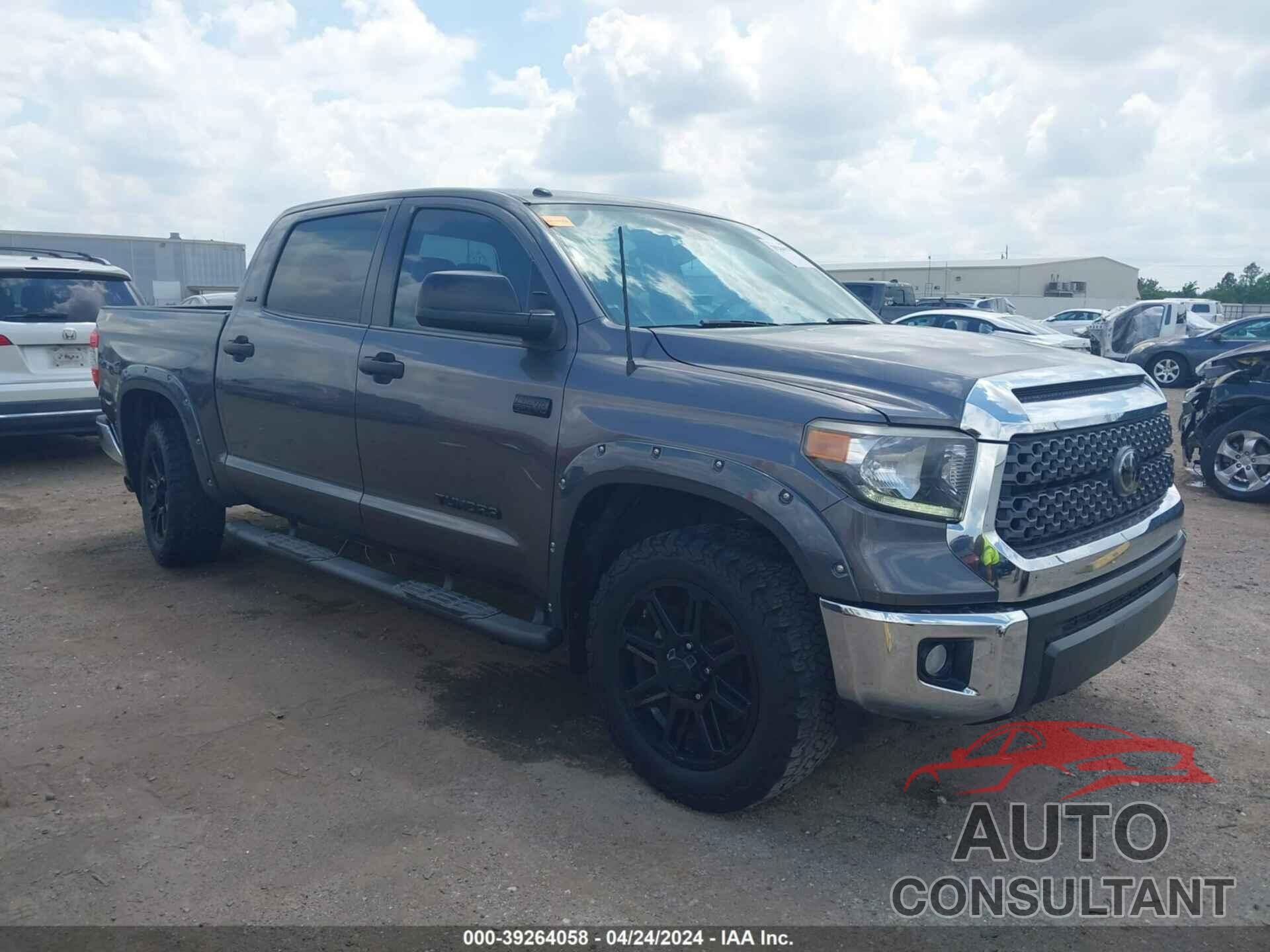 TOYOTA TUNDRA 2018 - 5TFEY5F1XJX229550