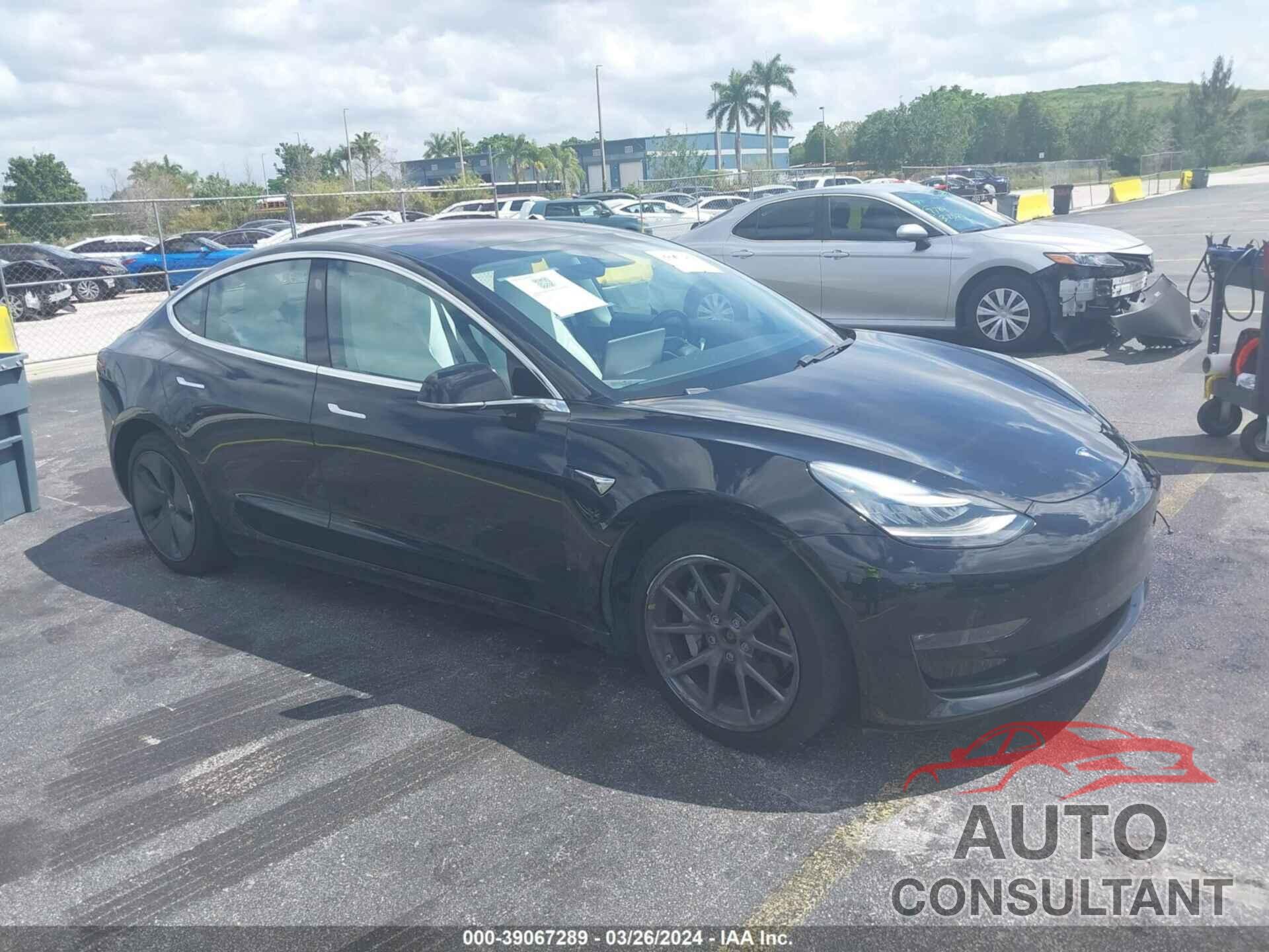 TESLA MODEL 3 2018 - 5YJ3E1EB9JF184324