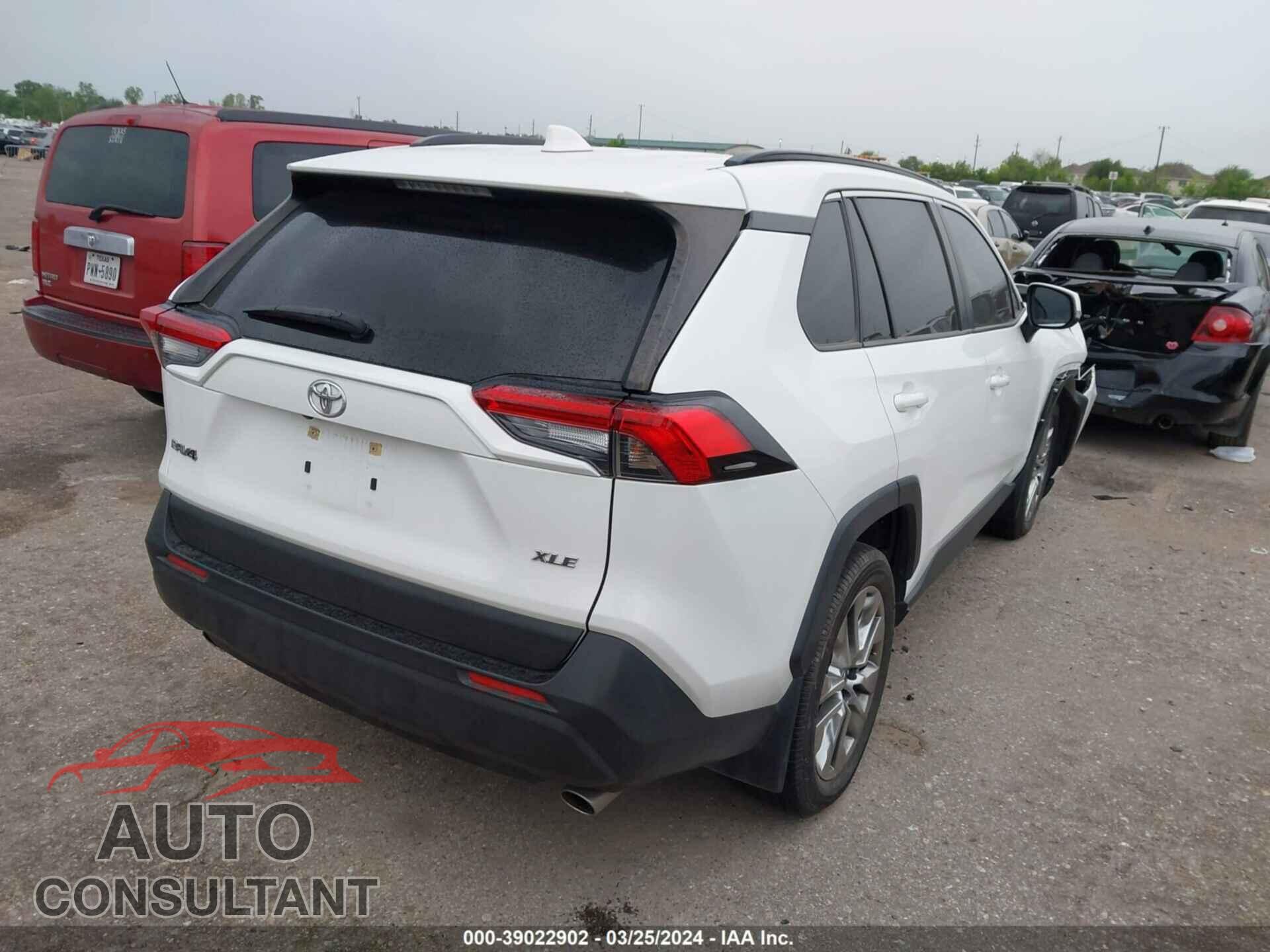 TOYOTA RAV4 2019 - JTMC1RFV0KD023842