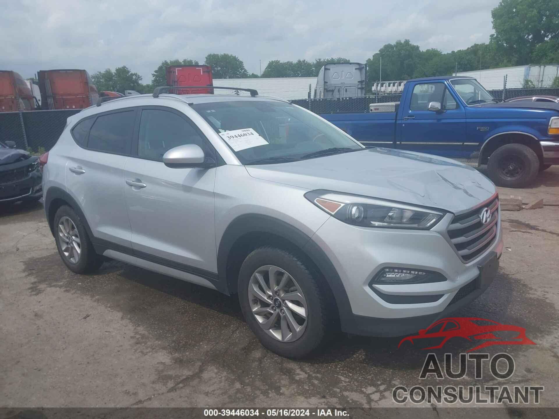 HYUNDAI TUCSON 2018 - KM8J3CA42JU671061