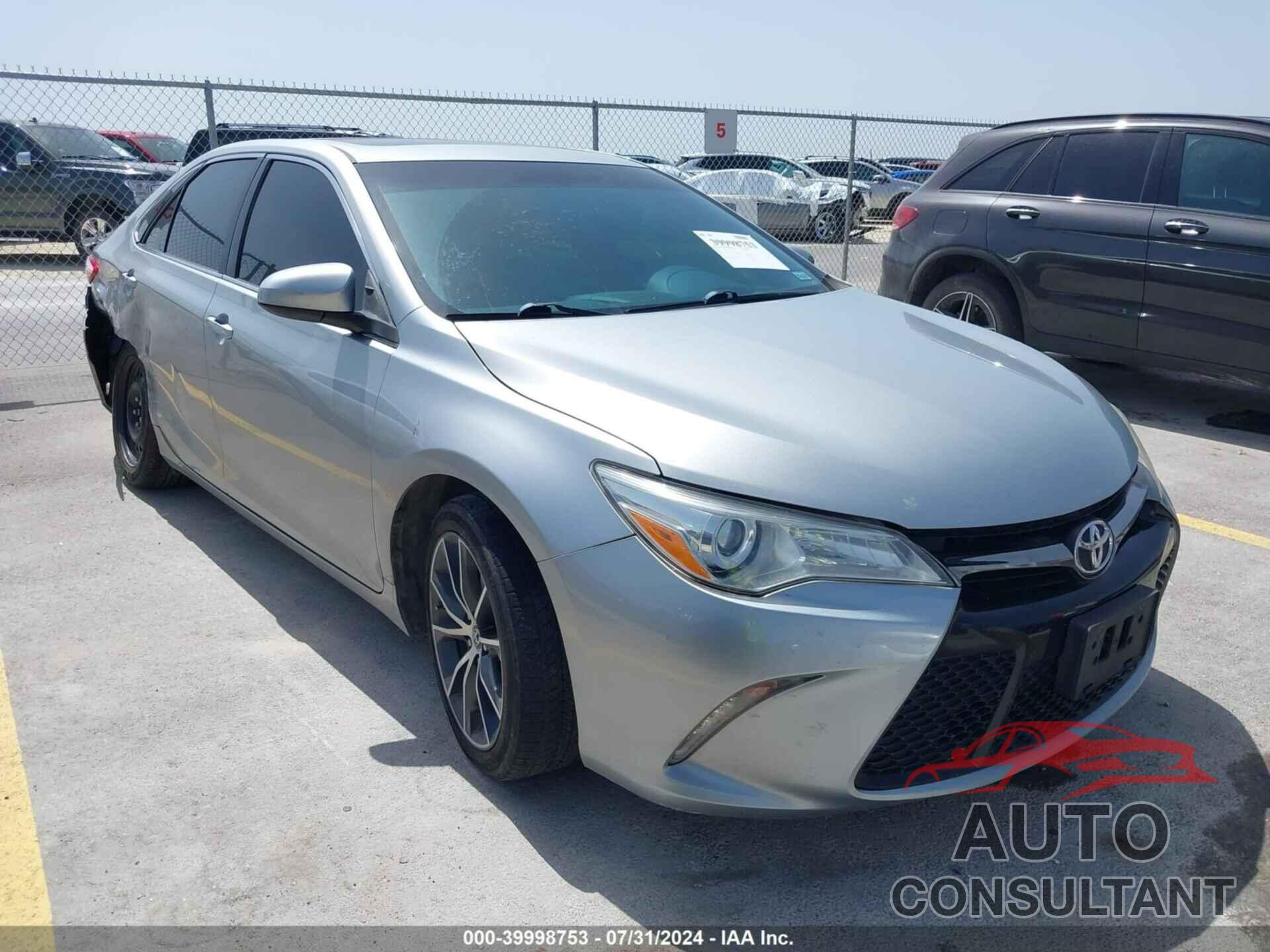 TOYOTA CAMRY 2016 - 4T1BF1FK8GU525084