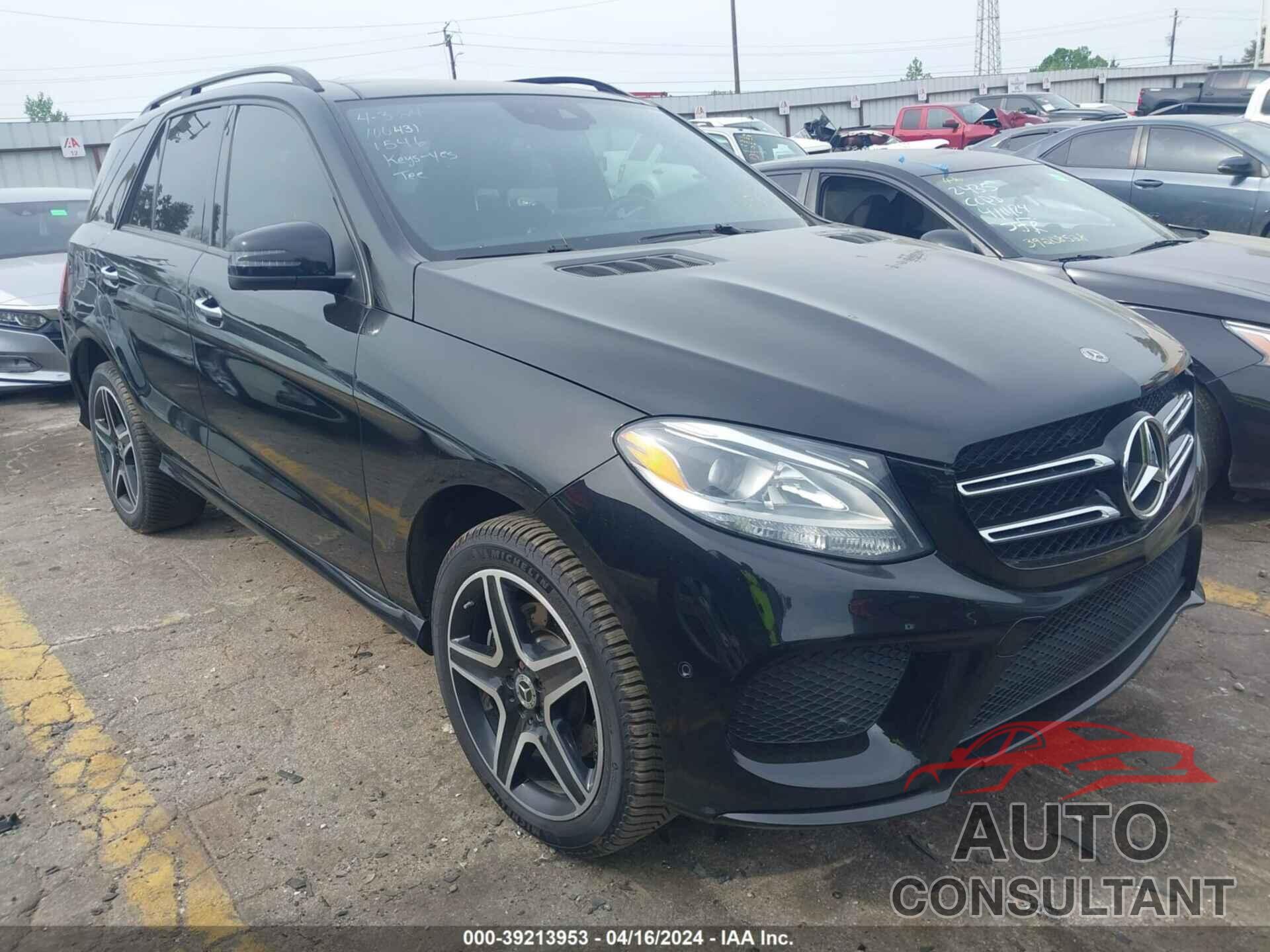 MERCEDES-BENZ GLE 2018 - 4JGDA5JB4JB051546