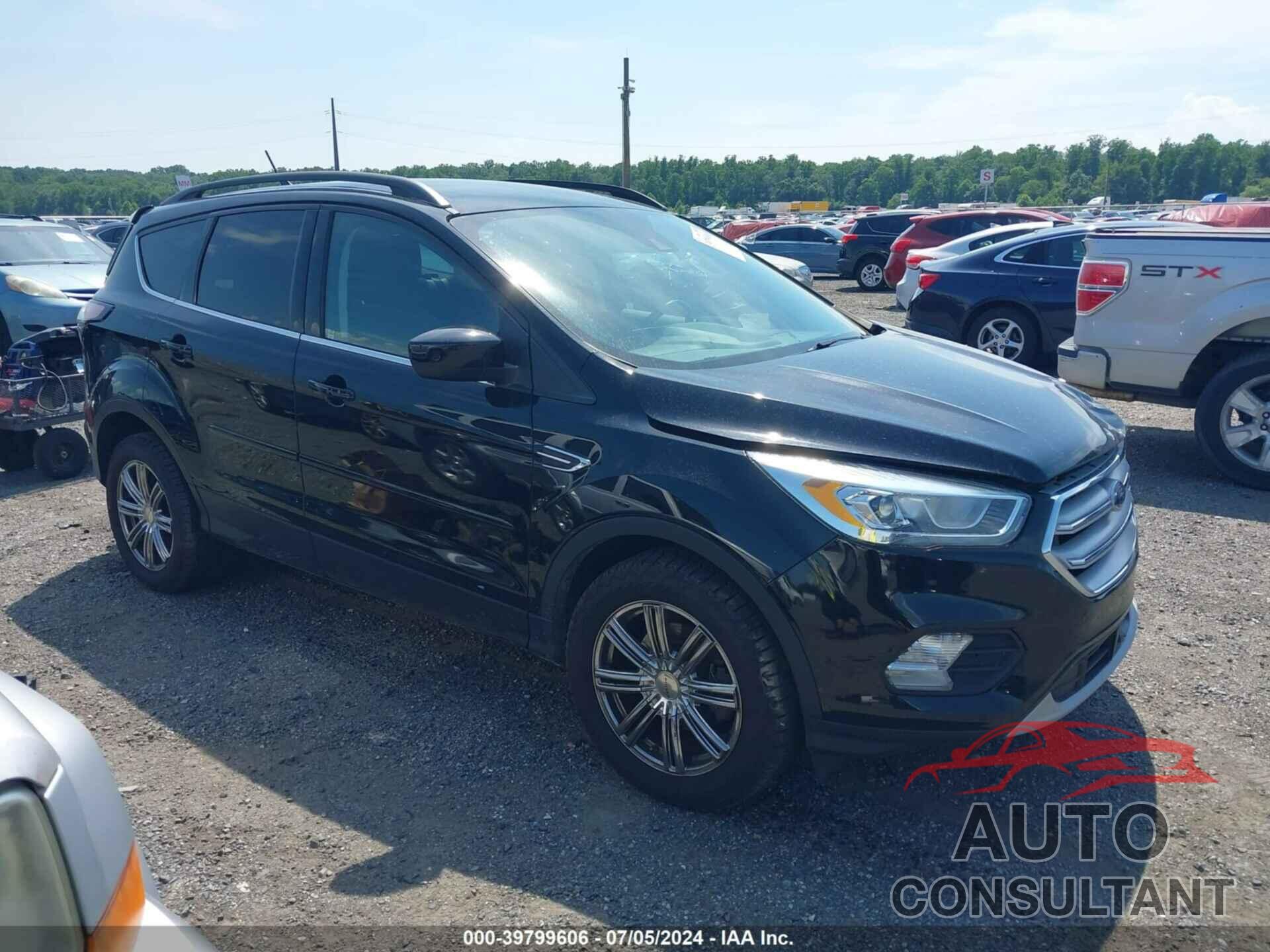 FORD ESCAPE 2018 - 1FMCU0HDXJUB21326