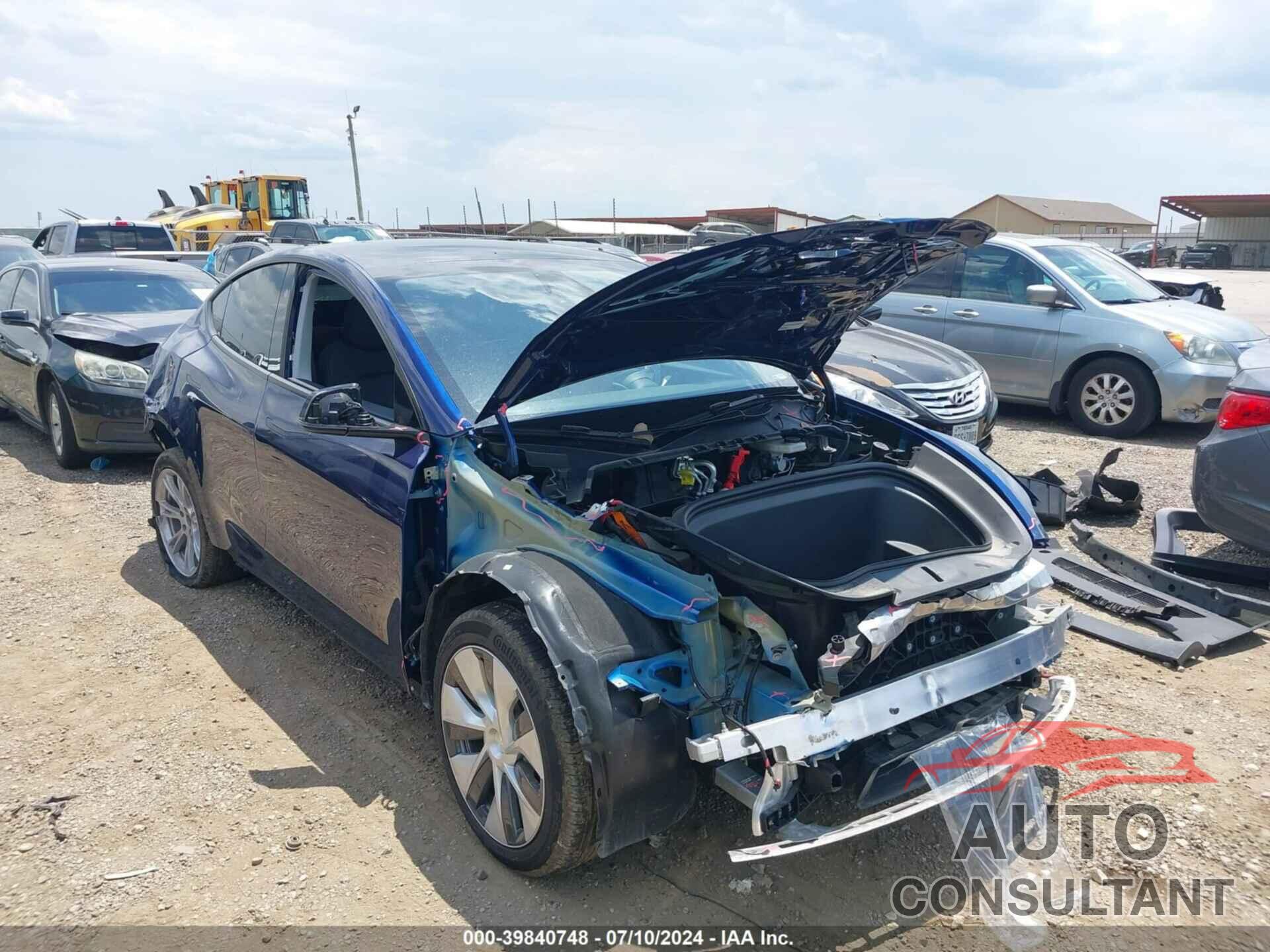 TESLA MODEL Y 2023 - 7SAYGDEE2PF885715