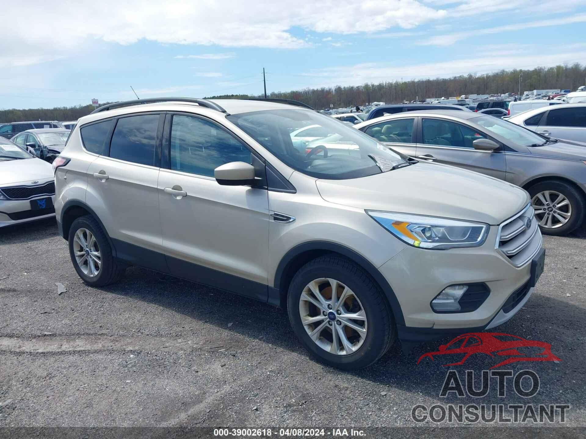 FORD ESCAPE 2018 - 1FMCU9HD5JUB94270