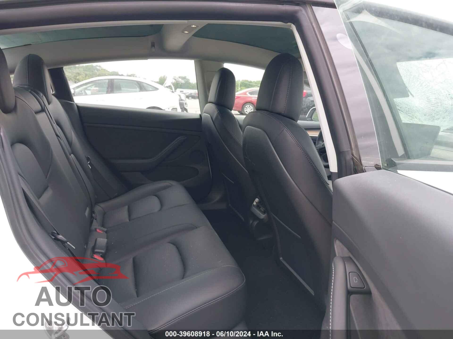 TESLA MODEL 3 2021 - 5YJ3E1EAXMF976865