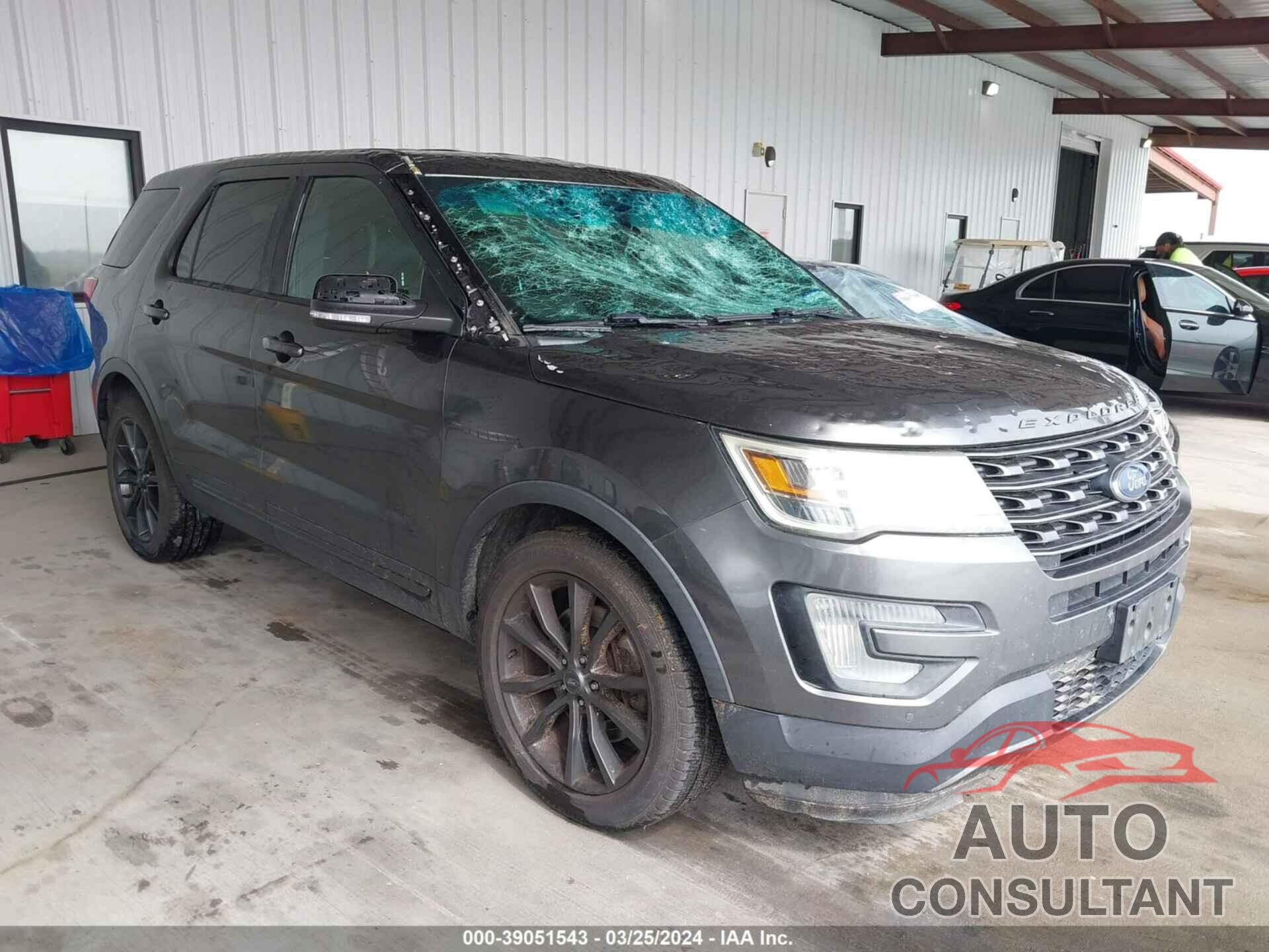 FORD EXPLORER 2017 - 1FM5K7D81HGA22046