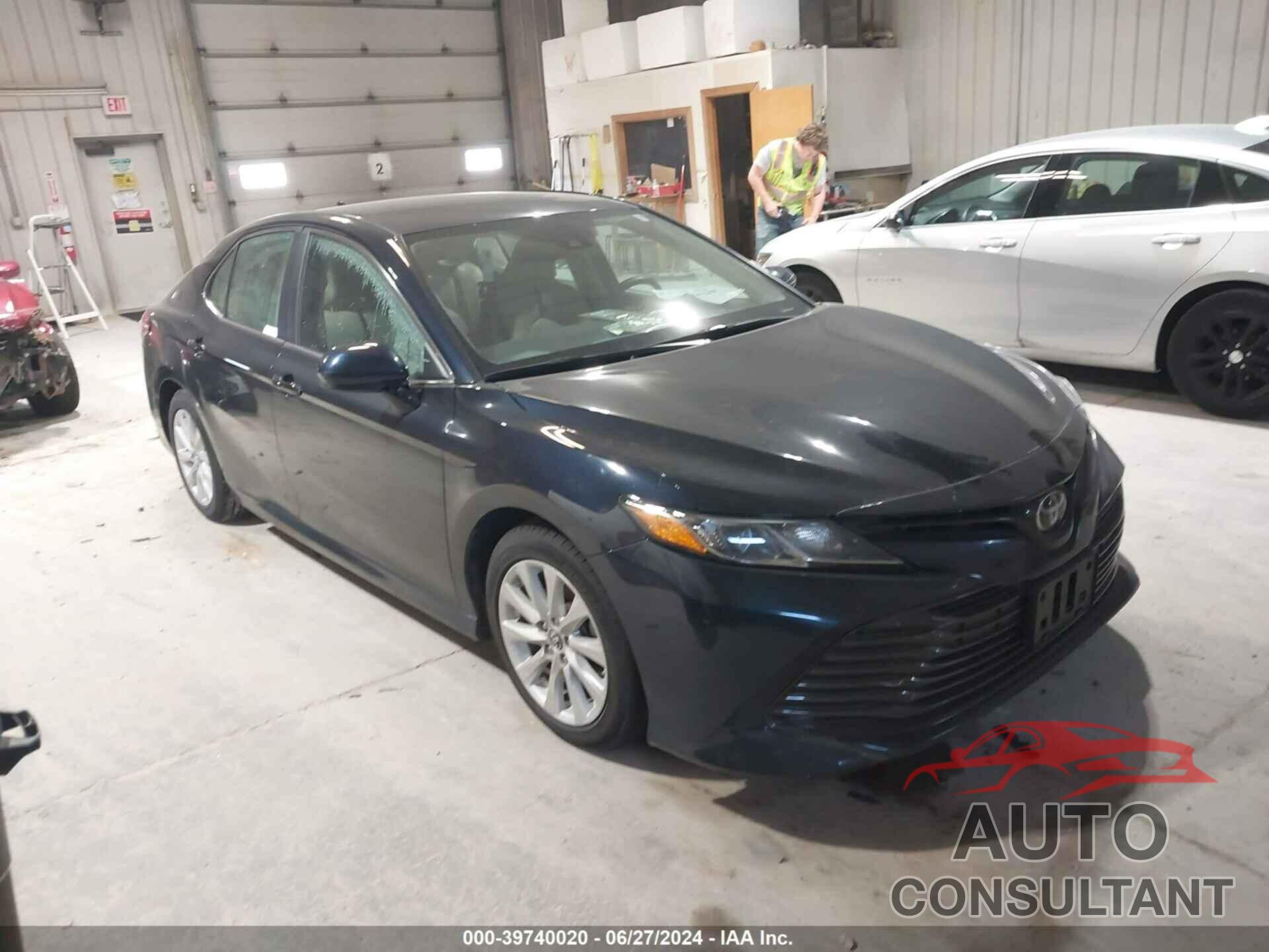 TOYOTA CAMRY 2019 - 4T1B11HK8KU684790