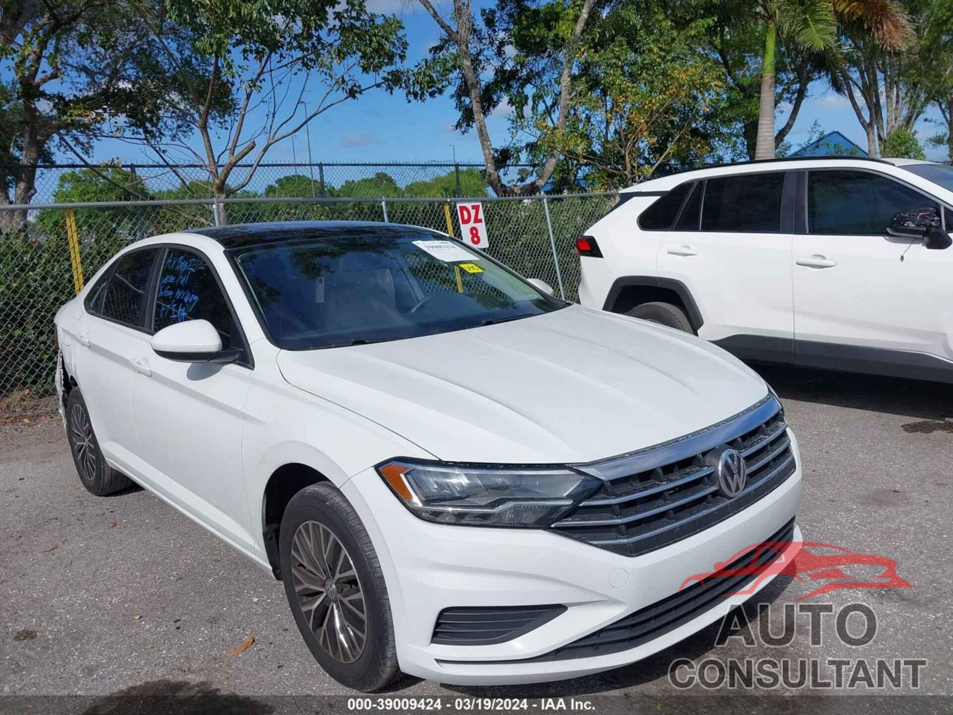 VOLKSWAGEN JETTA 2020 - 3VWCB7BU5LM041710