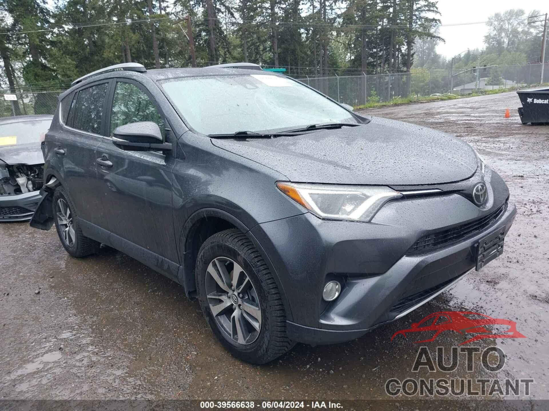 TOYOTA RAV4 2018 - JTMRFREV7JD243118