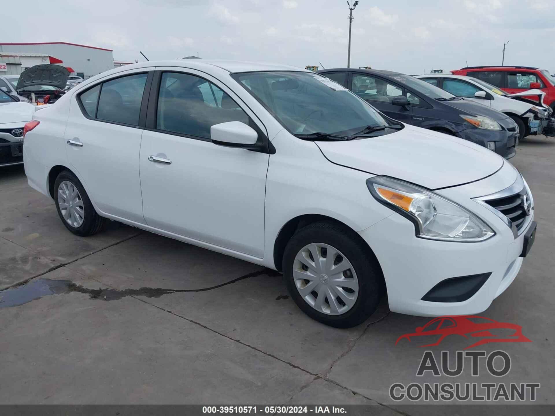 NISSAN VERSA 2019 - 3N1CN7AP4KL800392