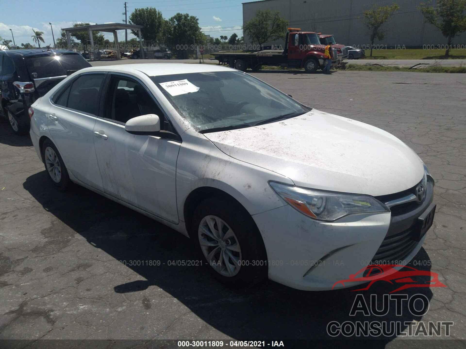 TOYOTA CAMRY 2016 - 4T4BF1FK6GR548370