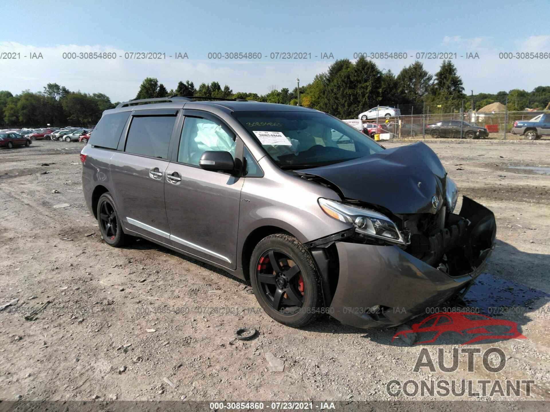 TOYOTA SIENNA 2017 - 5TDDZ3DC6HS149549