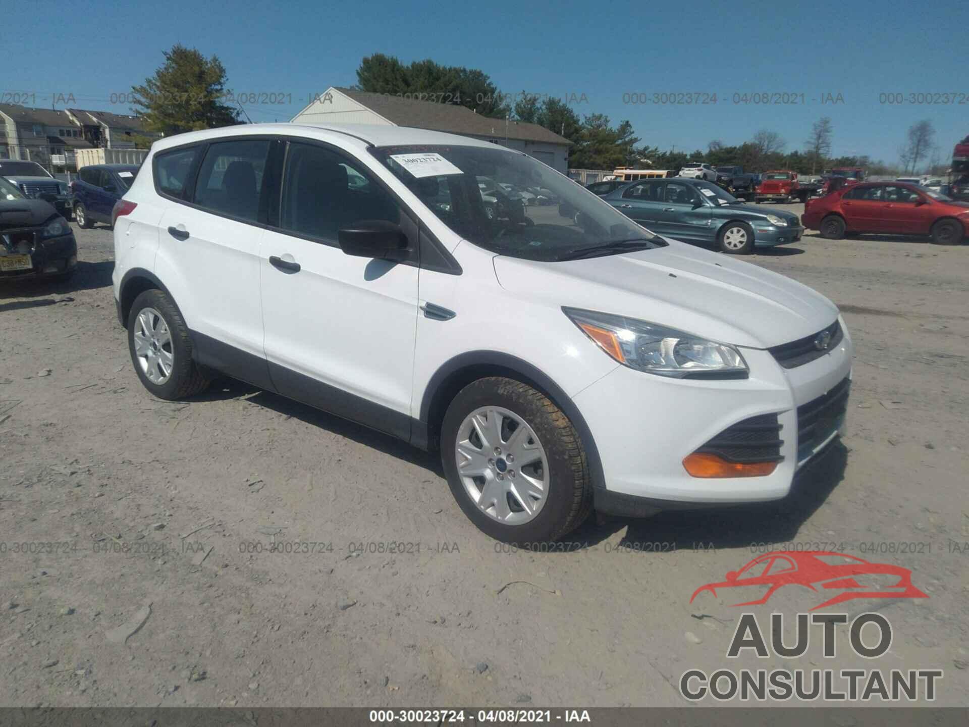 FORD ESCAPE 2016 - 1FMCU0F72GUB50972