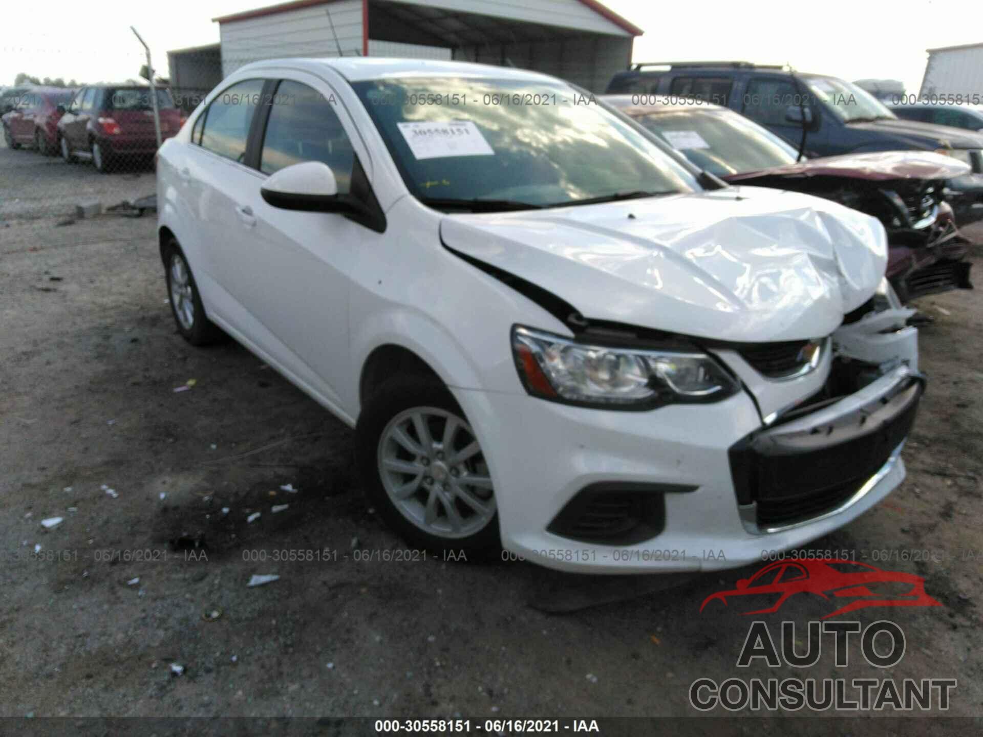 CHEVROLET SONIC 2019 - 1G1JD5SB3K4149804