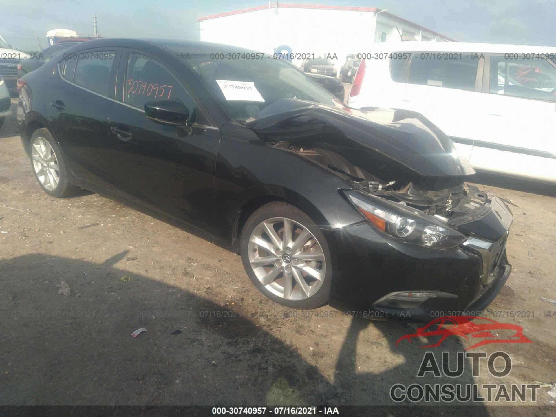 MAZDA MAZDA3 4-DOOR 2017 - JM1BN1V73H1106776