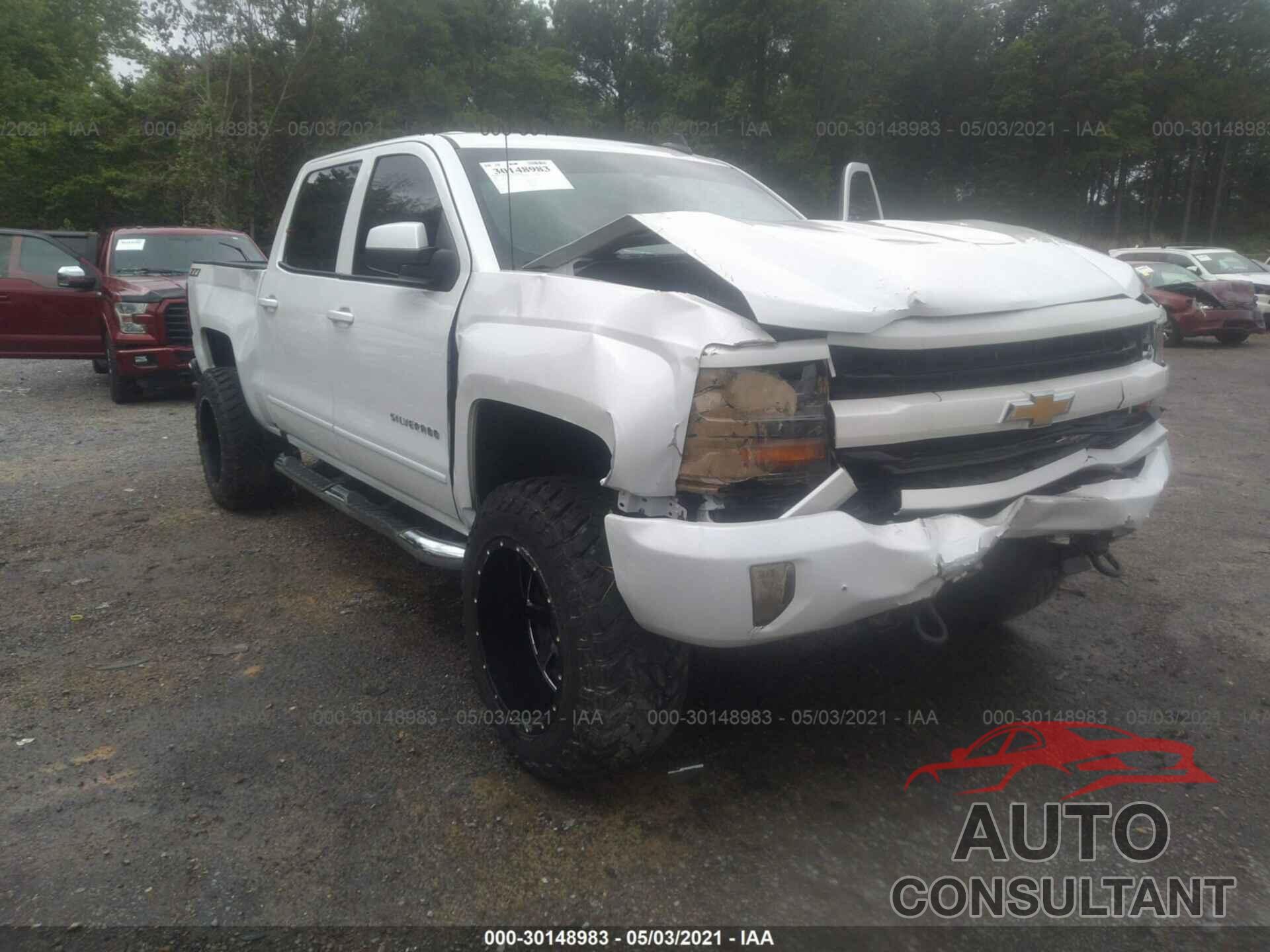 CHEVROLET SILVERADO 1500 2018 - 3GCUKREC3JG280173