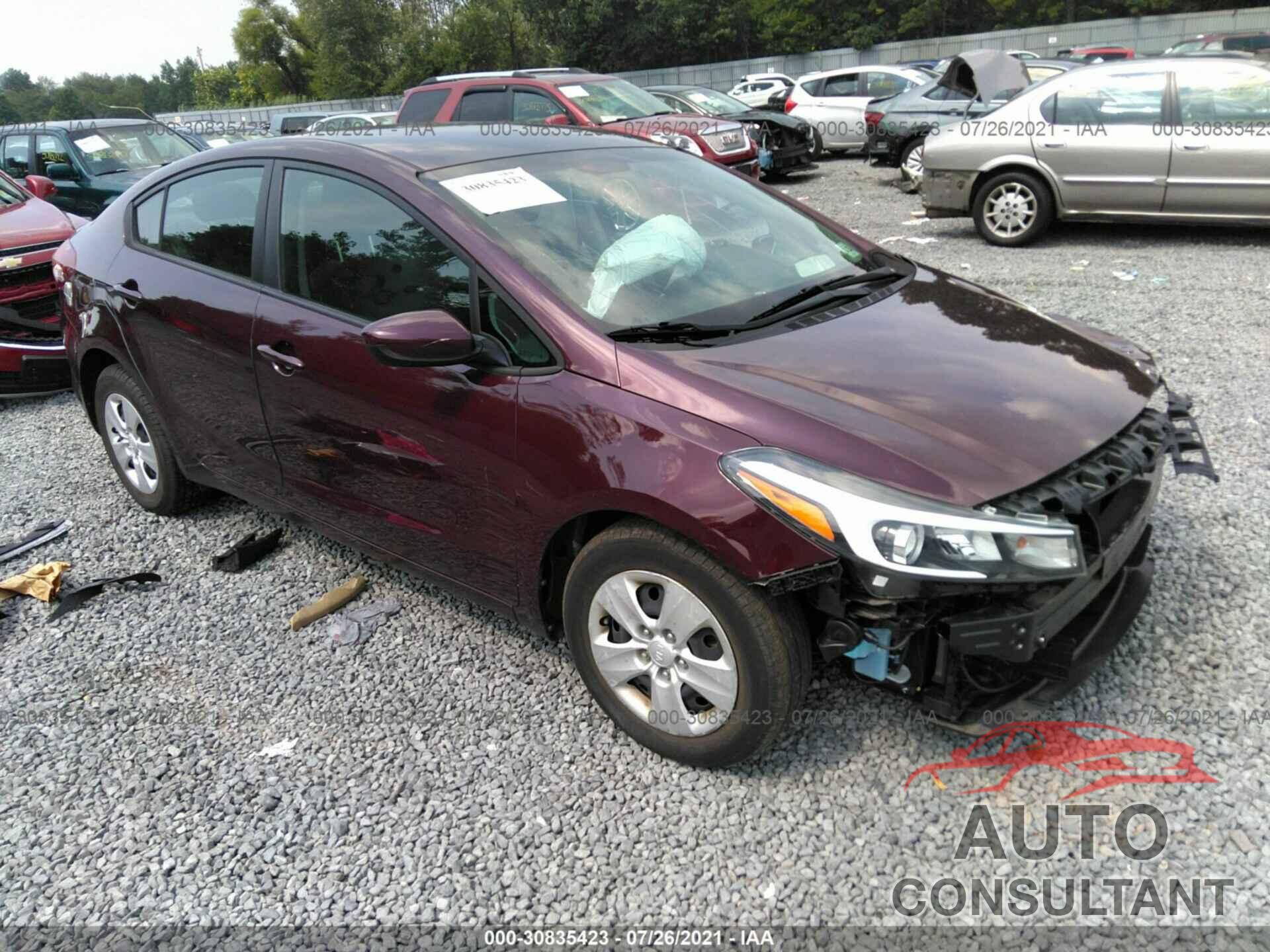 KIA FORTE 2018 - 3KPFK4A73JE201164
