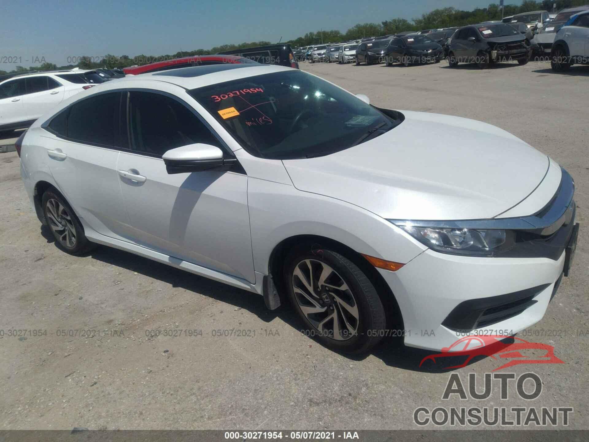 HONDA CIVIC SEDAN 2017 - 19XFC2F72HE020139