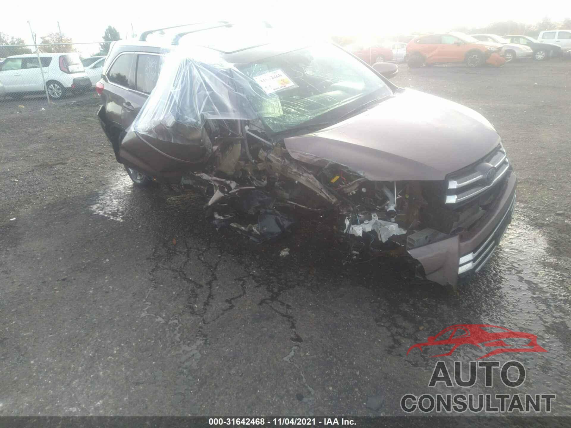 TOYOTA HIGHLANDER 2017 - 5TDDGRFHXHS021672