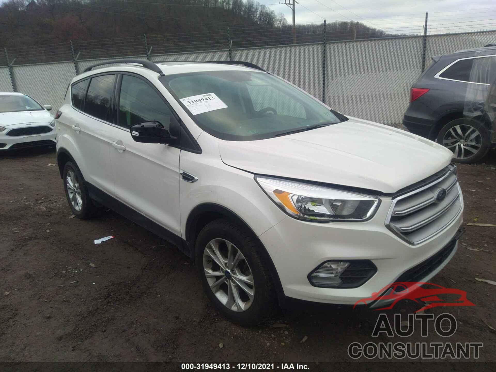 FORD ESCAPE 2018 - 1FMCU9GD7JUA61771