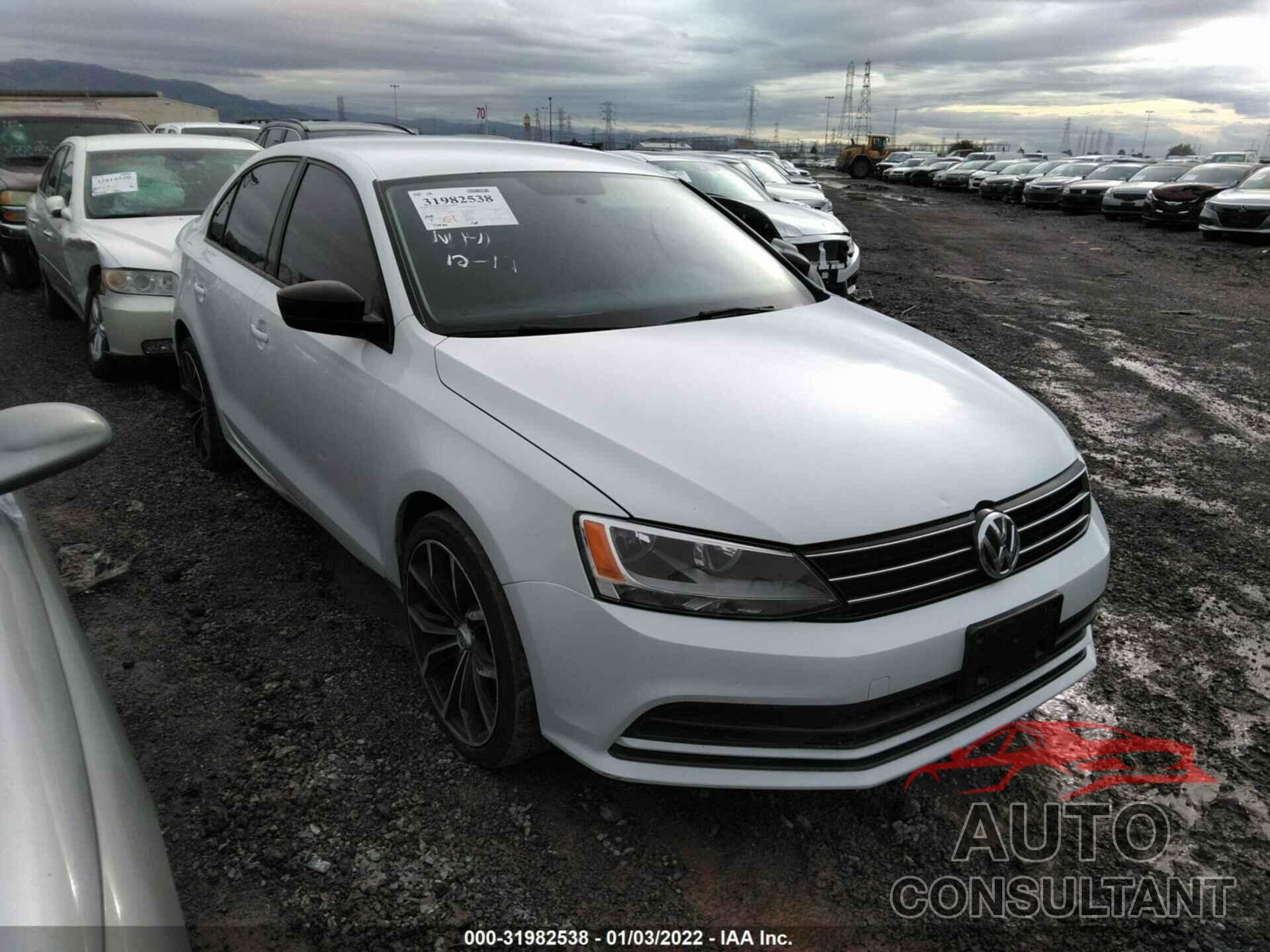 VOLKSWAGEN JETTA SEDAN 2016 - 3VW267AJ7GM394401