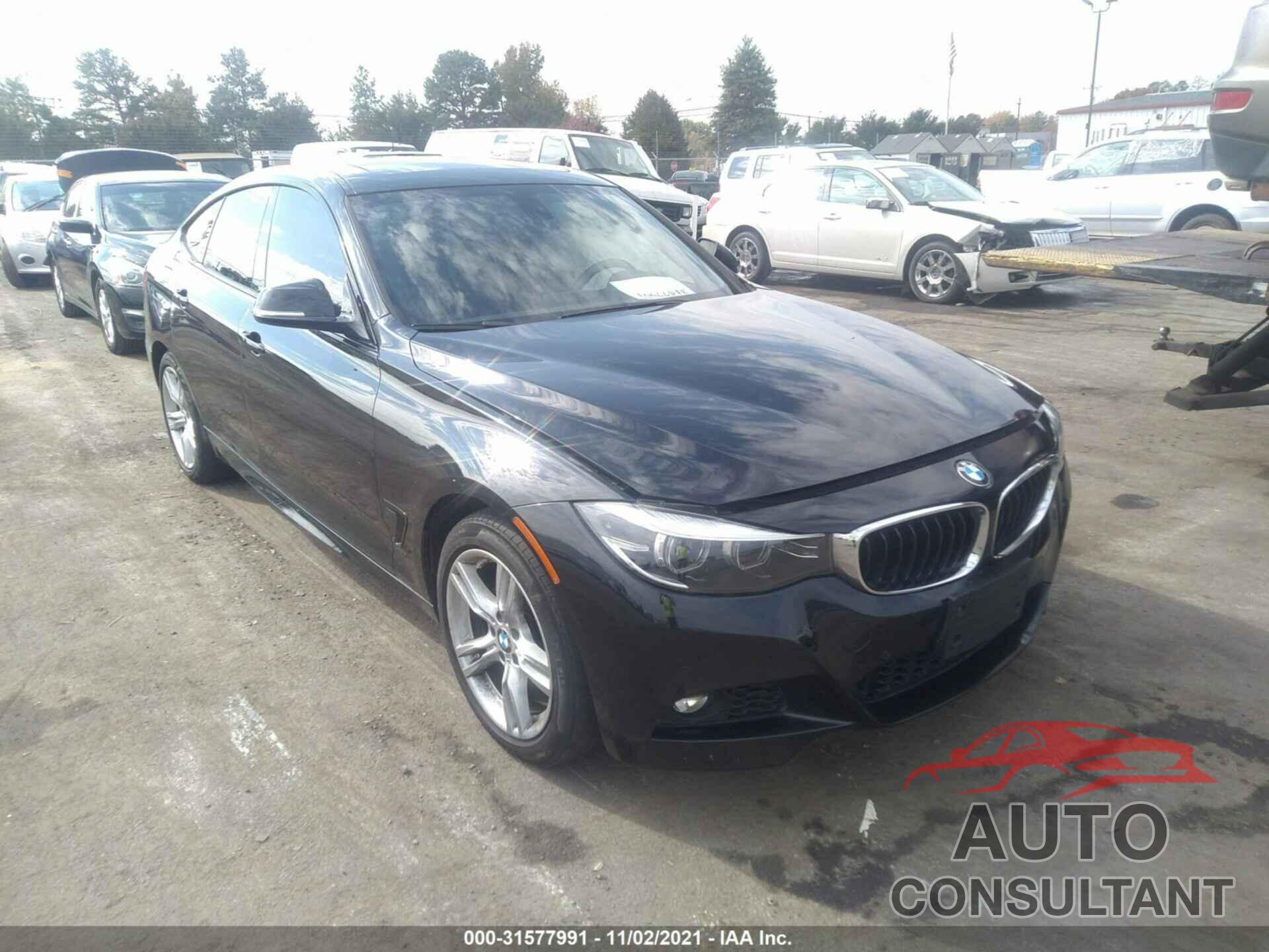 BMW 3 SERIES 2017 - WBA8Z9C38HG453396