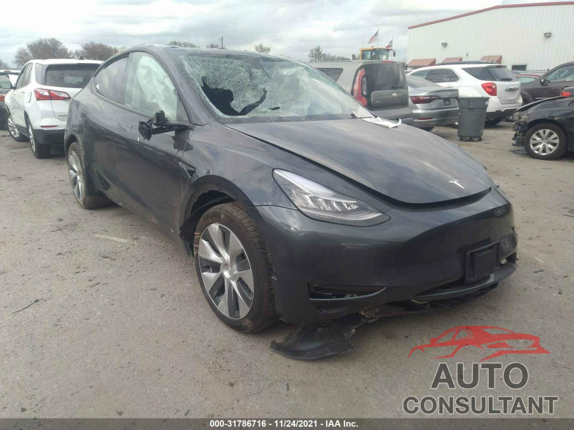 TESLA MODEL Y 2021 - 5YJYGDEE9MF253304