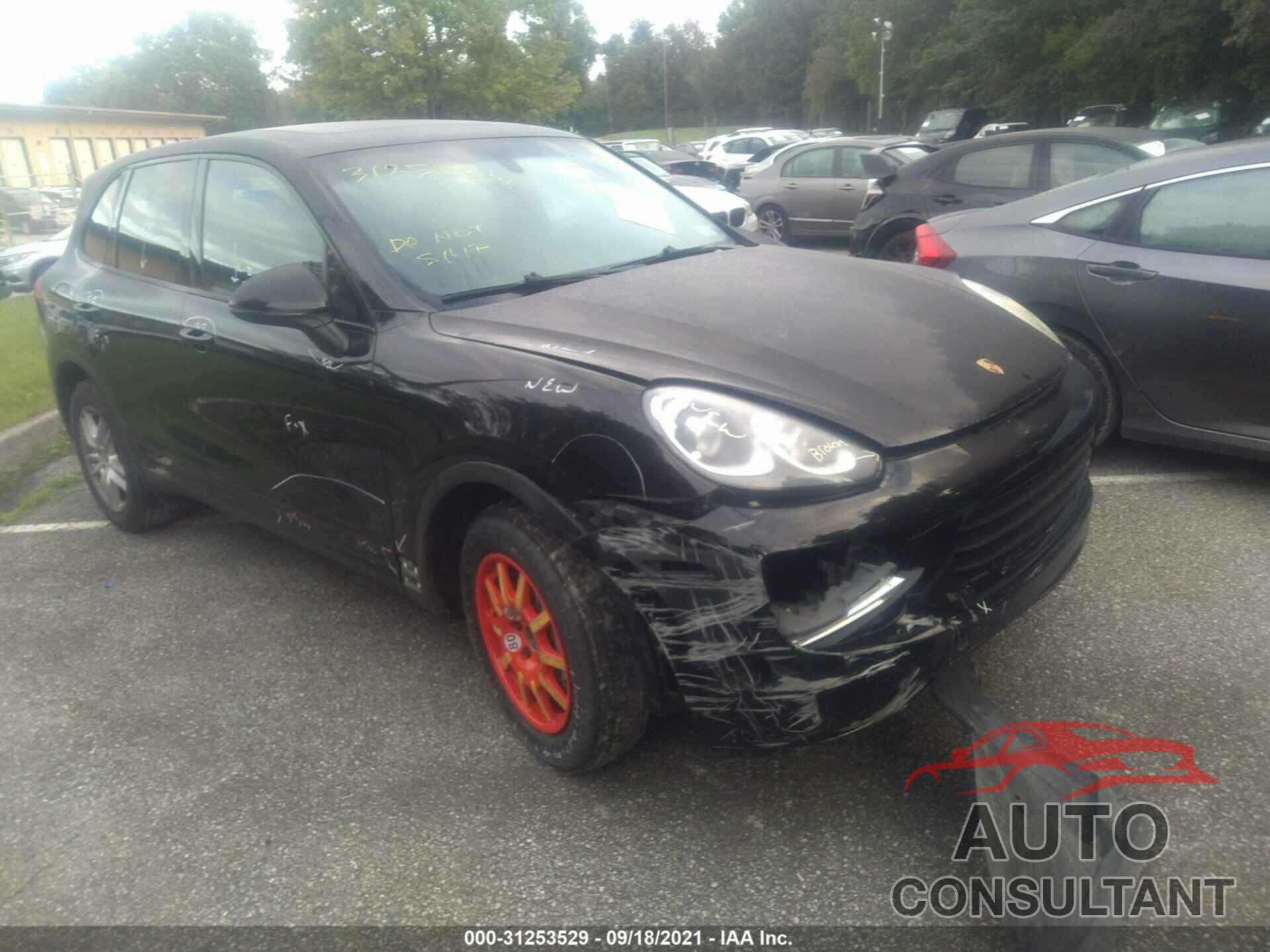 PORSCHE CAYENNE 2016 - WP1AA2A20GKA10182