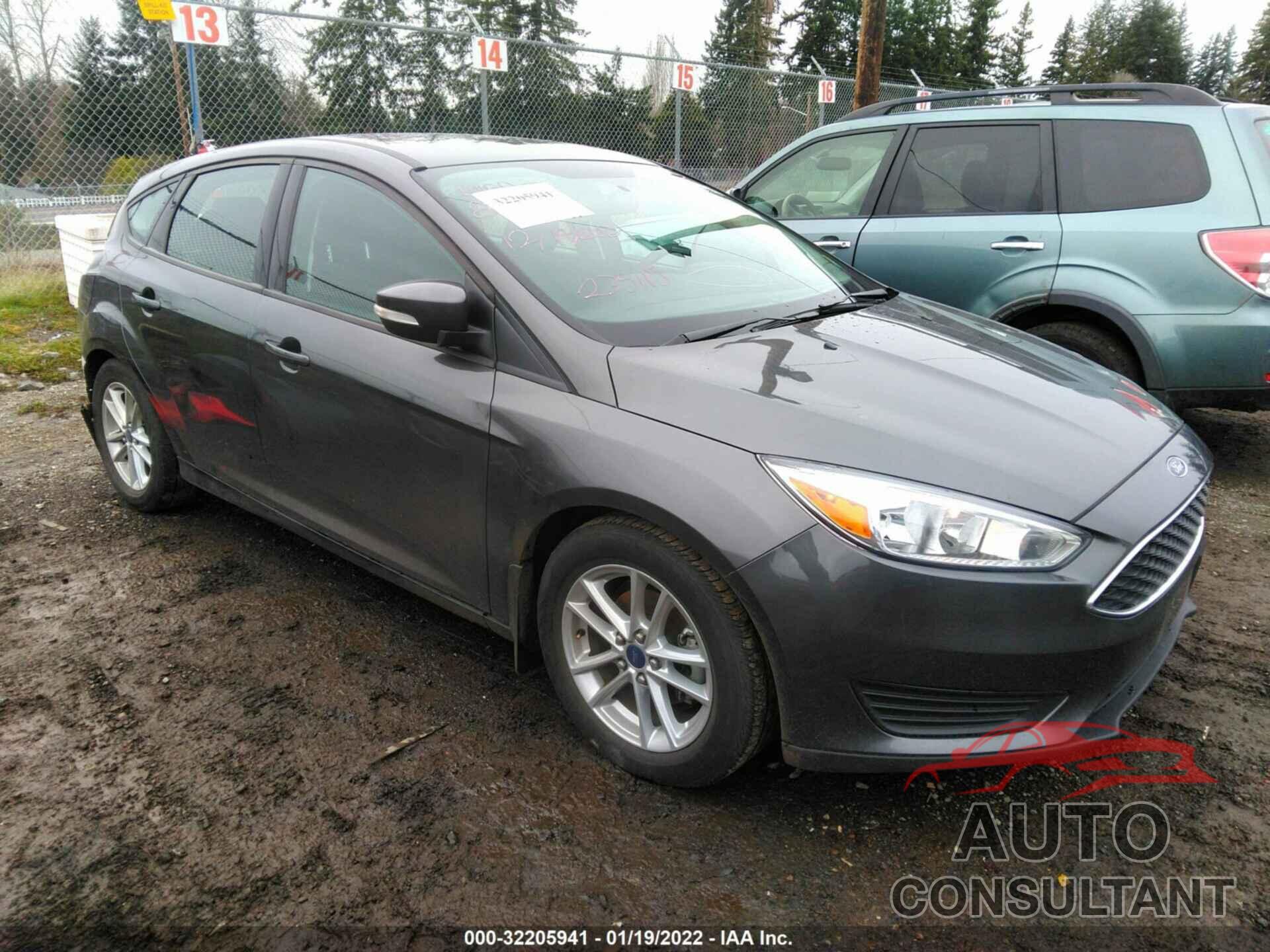 FORD FOCUS 2016 - 1FADP3K27GL203656
