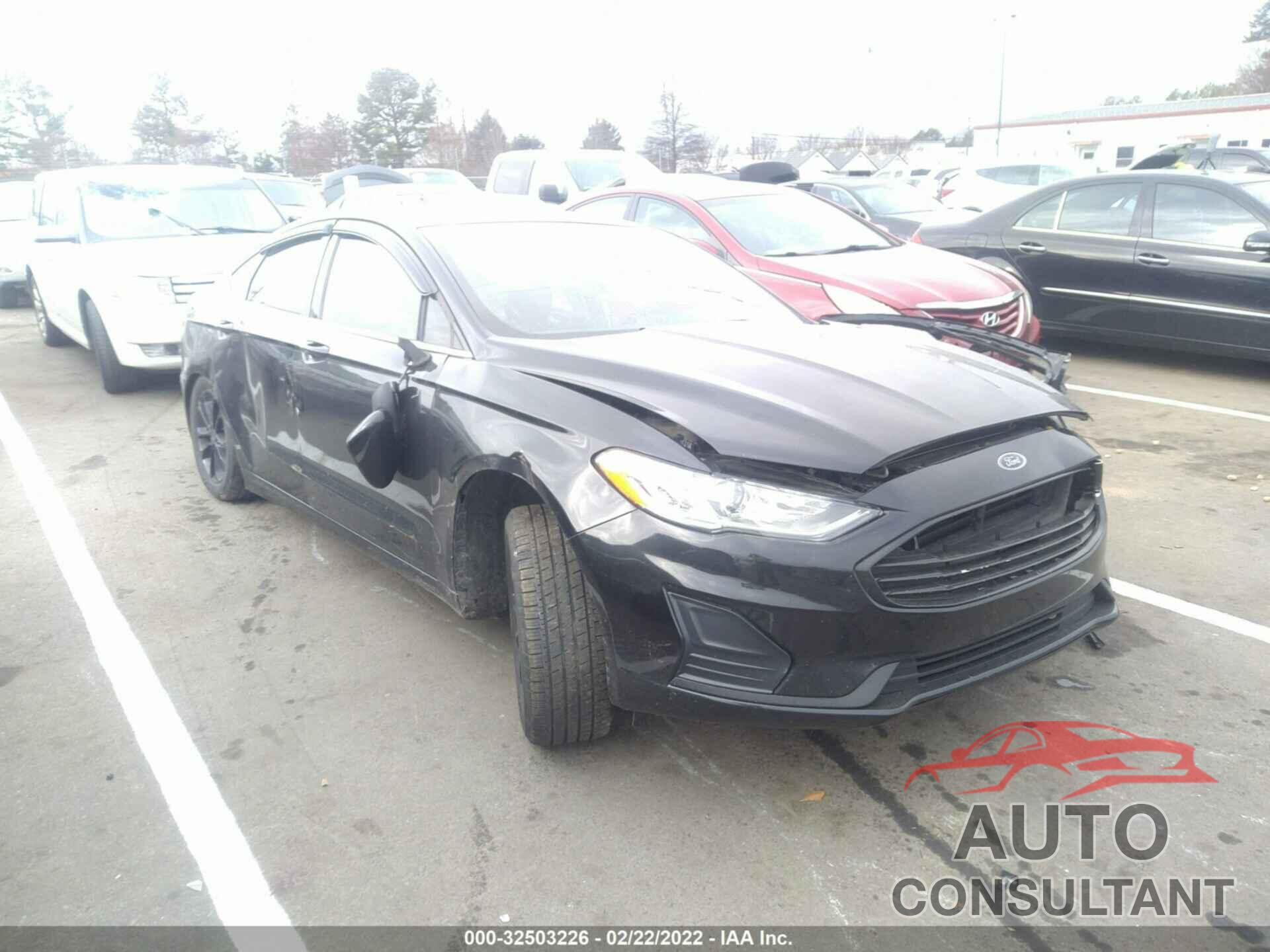 FORD FUSION 2019 - 3FA6P0HDXKR281293