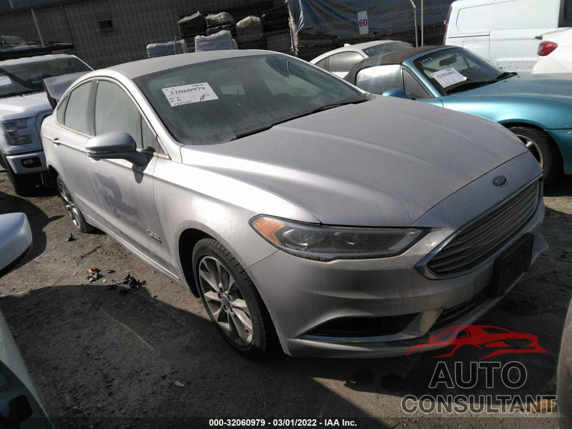 FORD FUSION ENERGI 2018 - 3FA6P0PU6JR110976