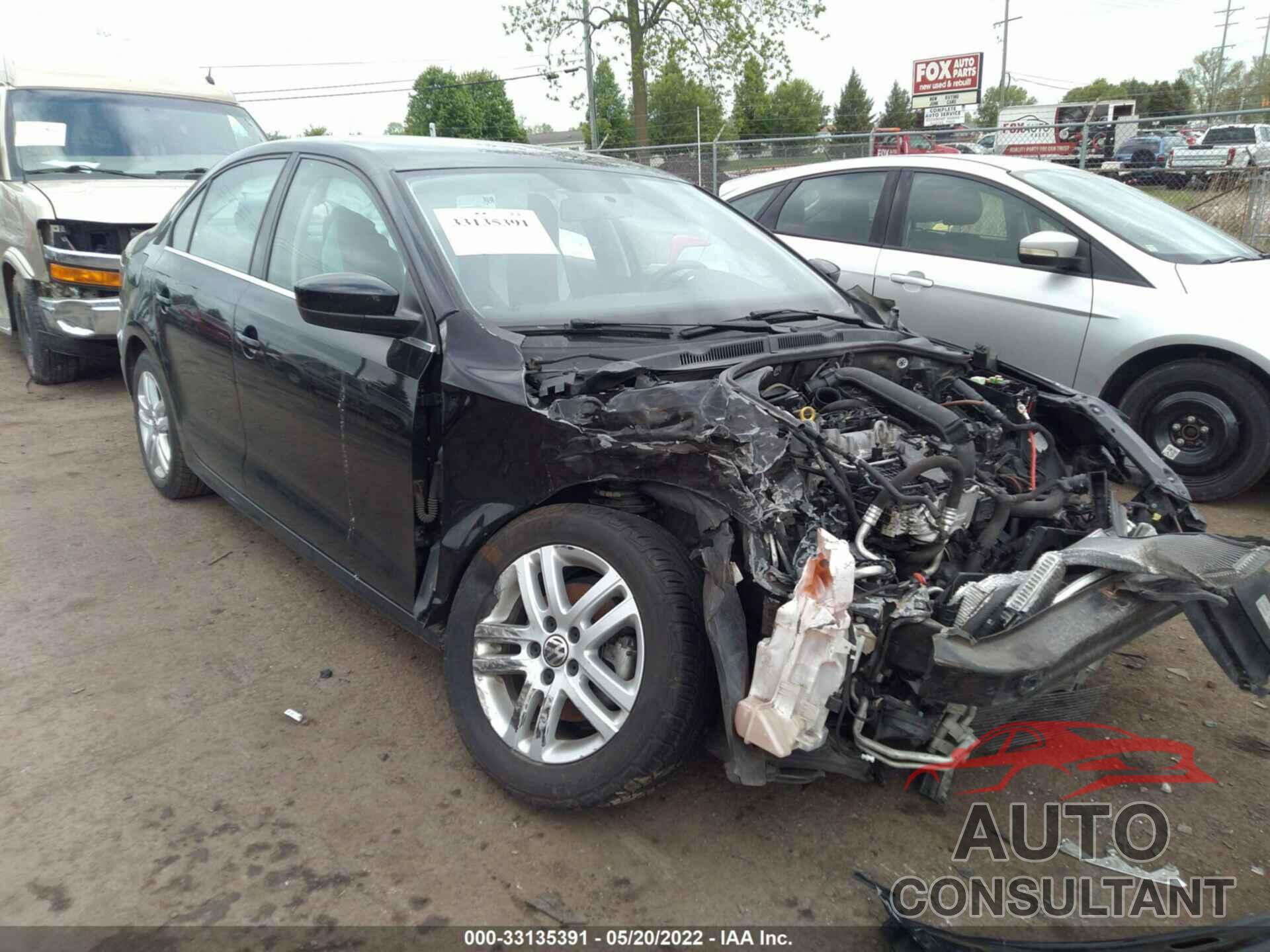 VOLKSWAGEN JETTA 2017 - 3VW2B7AJ5HM262718