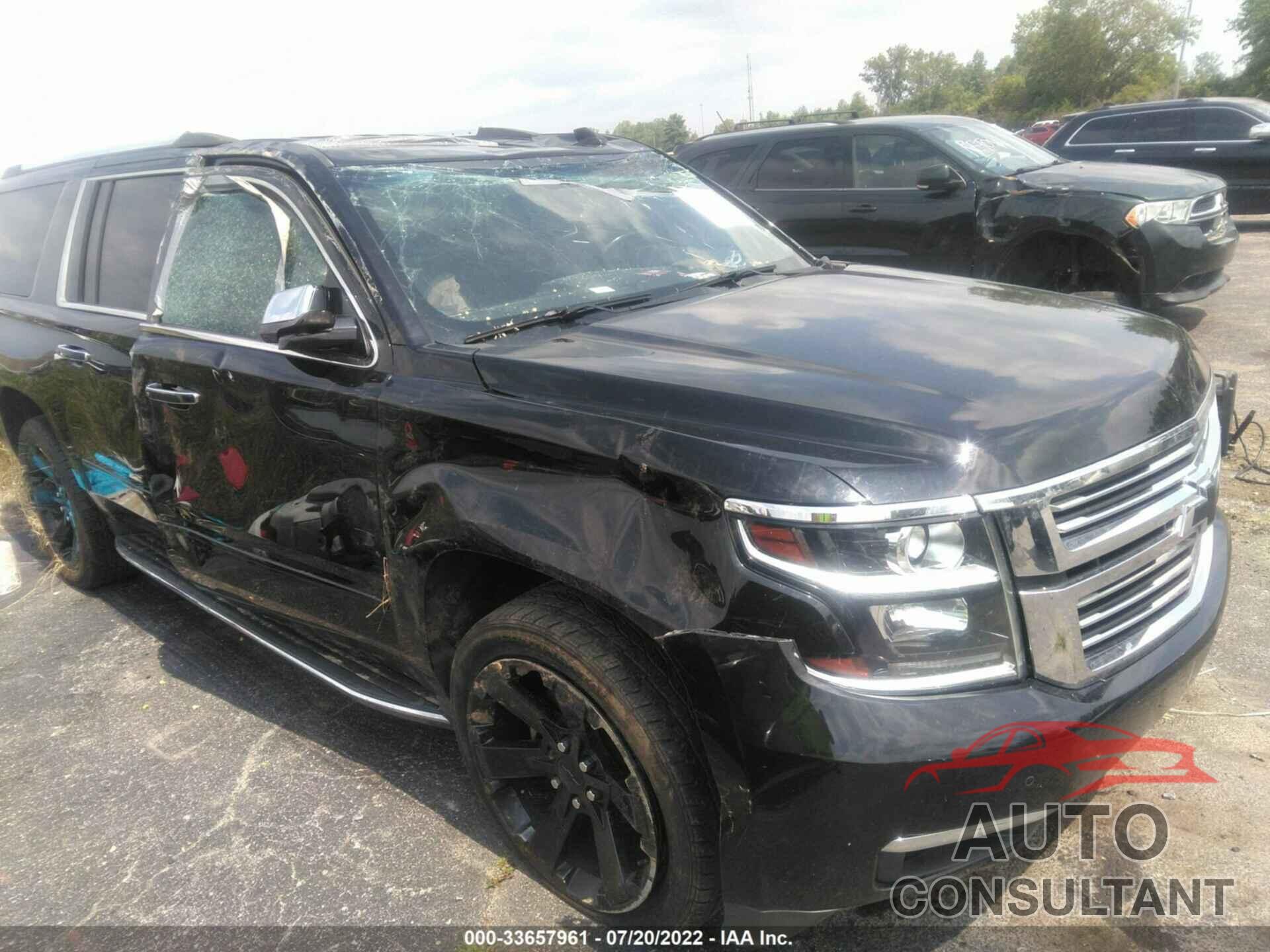 CHEVROLET SUBURBAN 2016 - 1GNSKJKC8GR453540