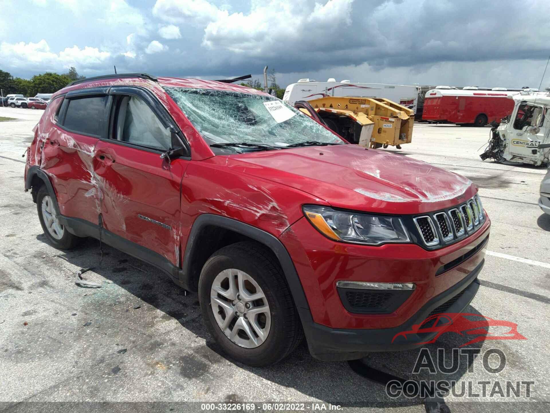 JEEP COMPASS 2018 - 3C4NJCAB1JT122679