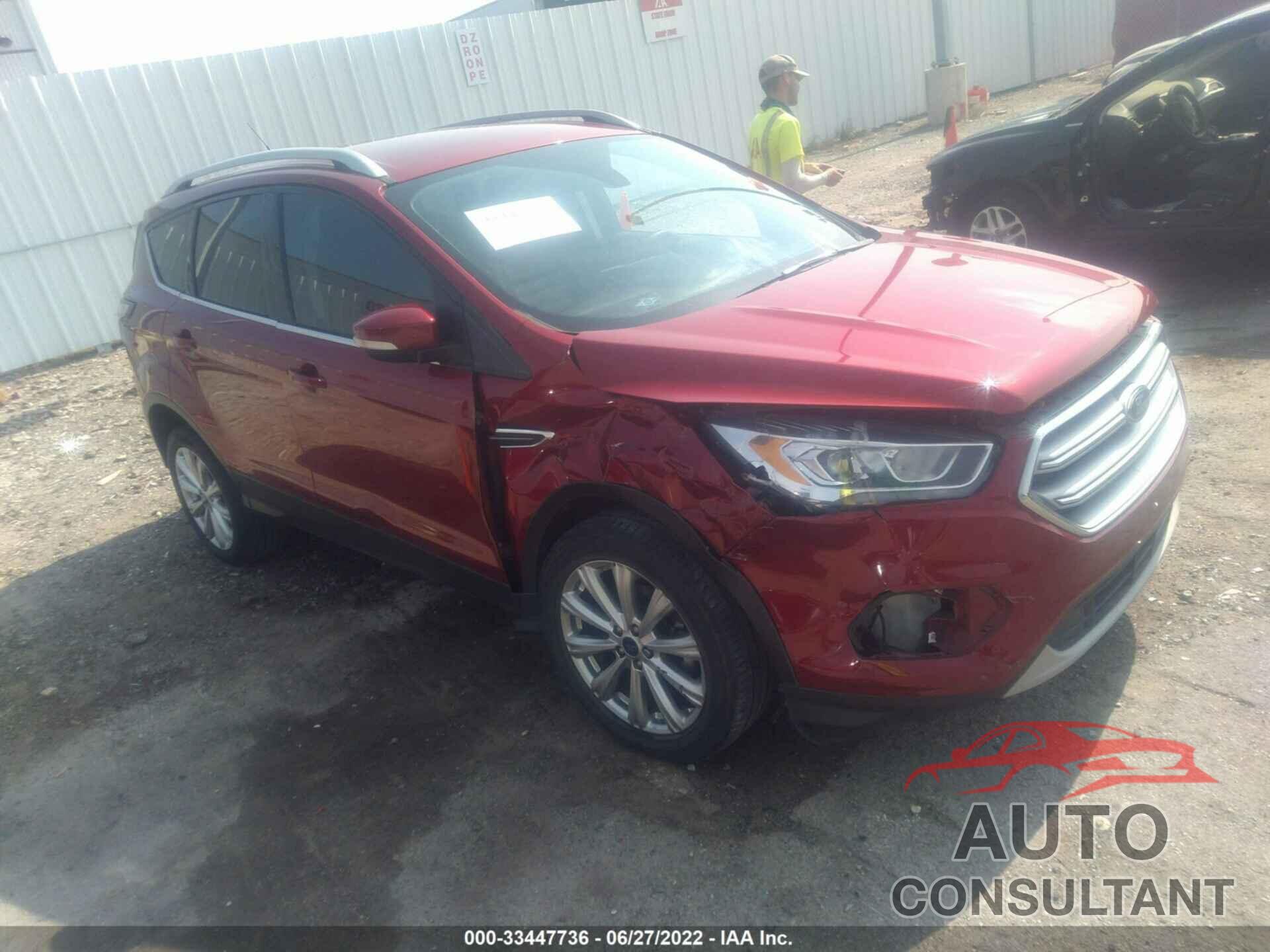 FORD ESCAPE 2017 - 1FMCU0JDXHUE71494