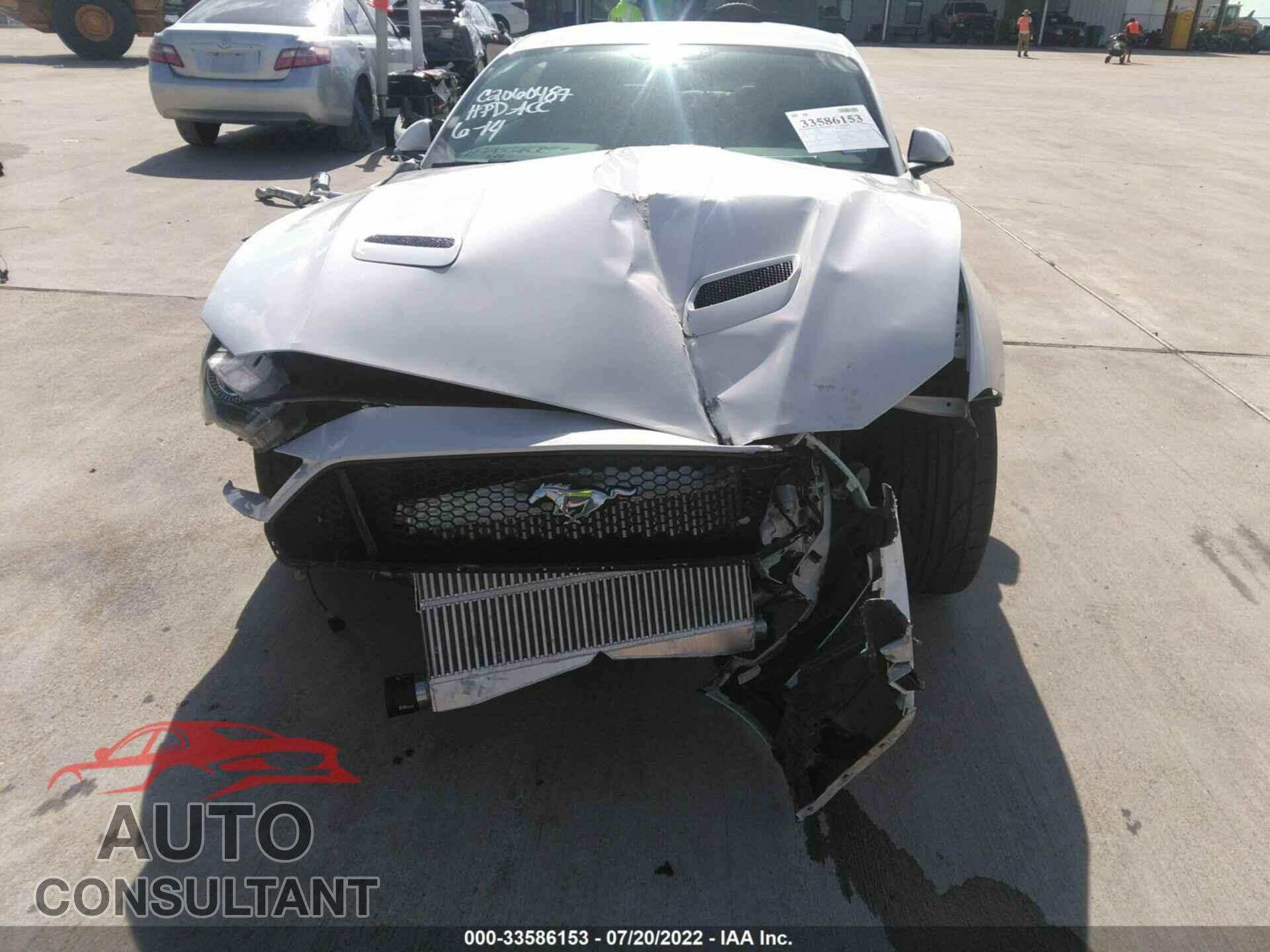 FORD MUSTANG 2018 - 1FA6P8CF1J5156577