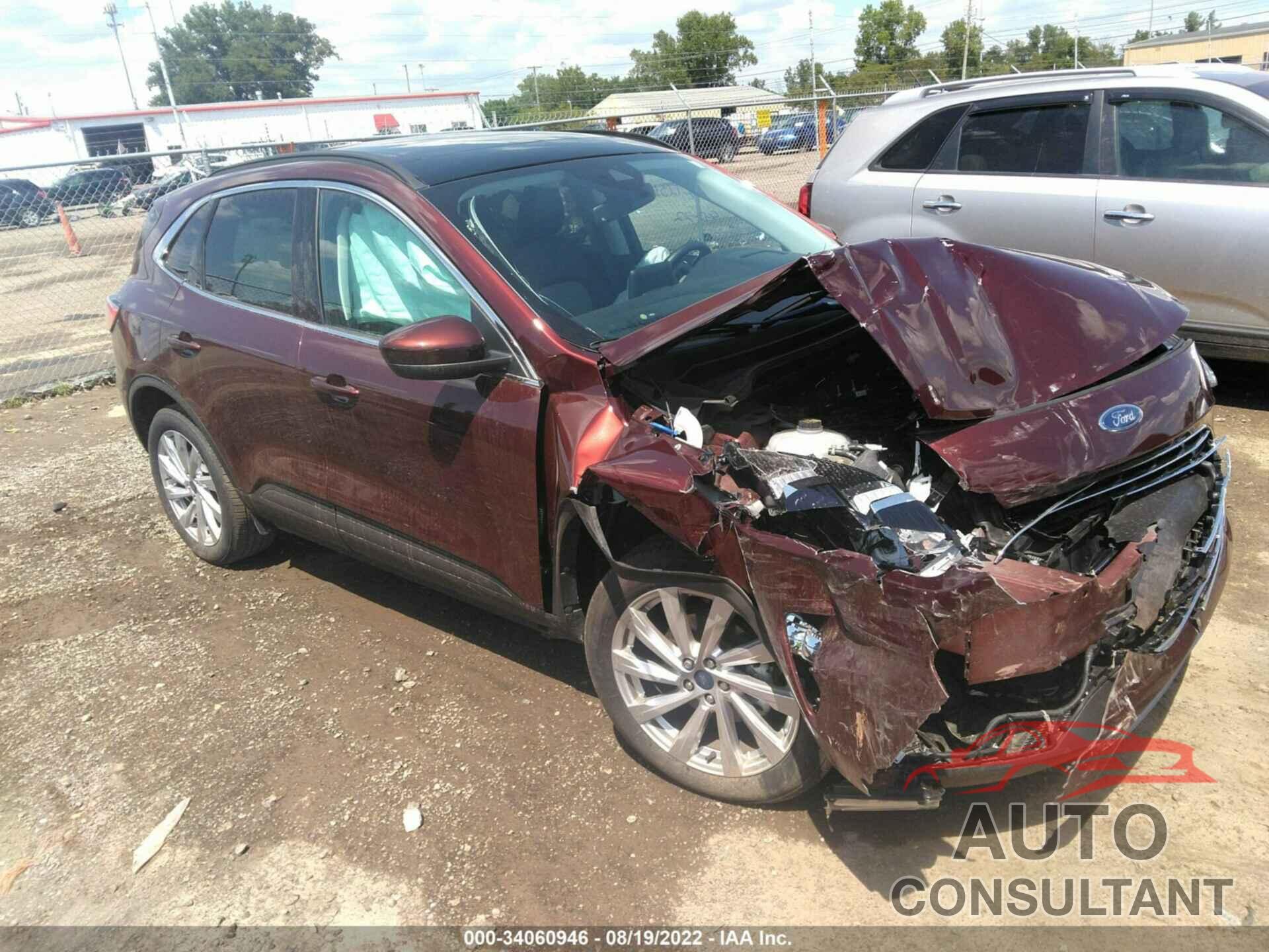 FORD ESCAPE 2021 - 1FMCU9J9XMUA63412