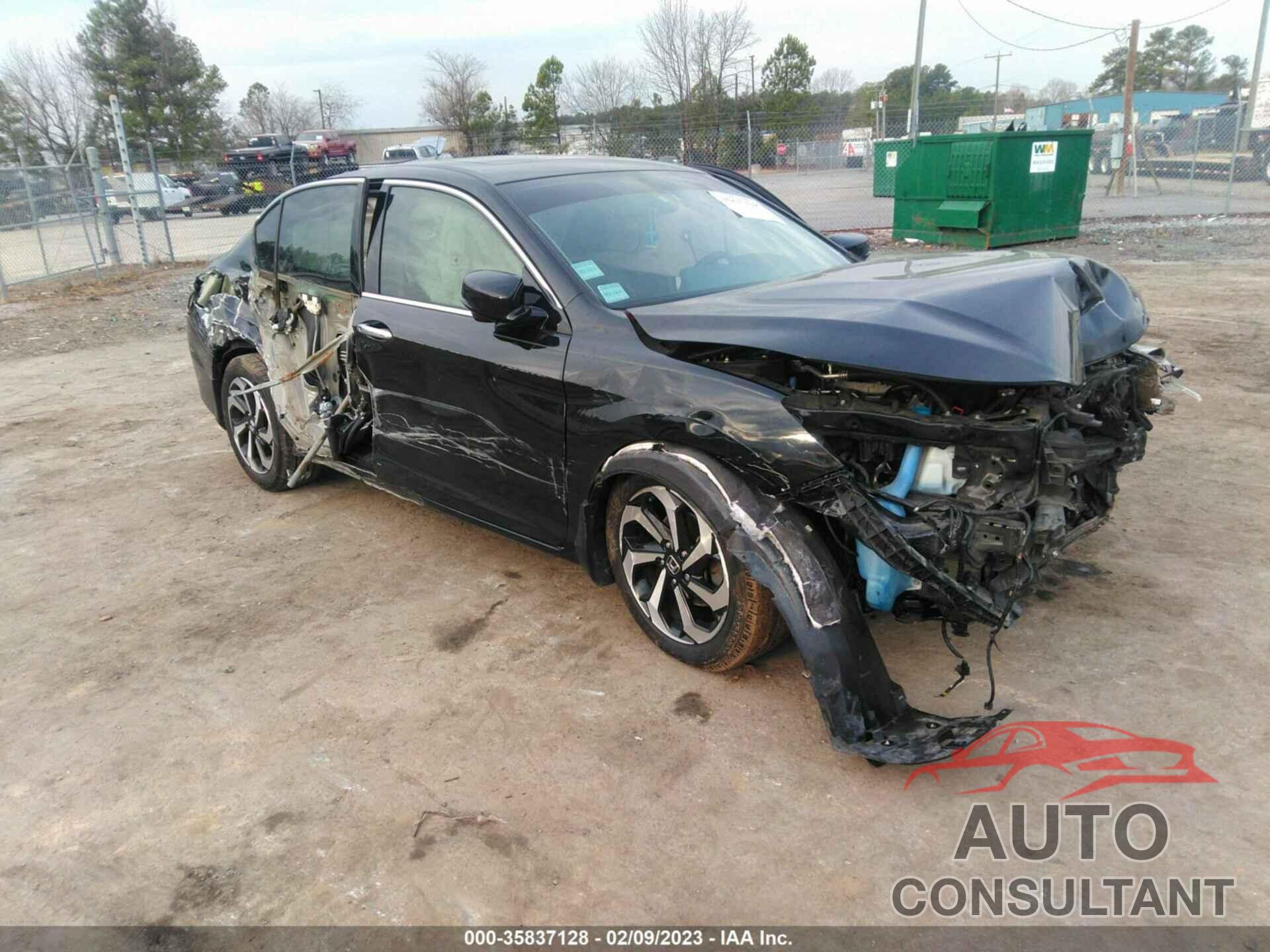 HONDA ACCORD SEDAN 2016 - 1HGCR3F88GA006832