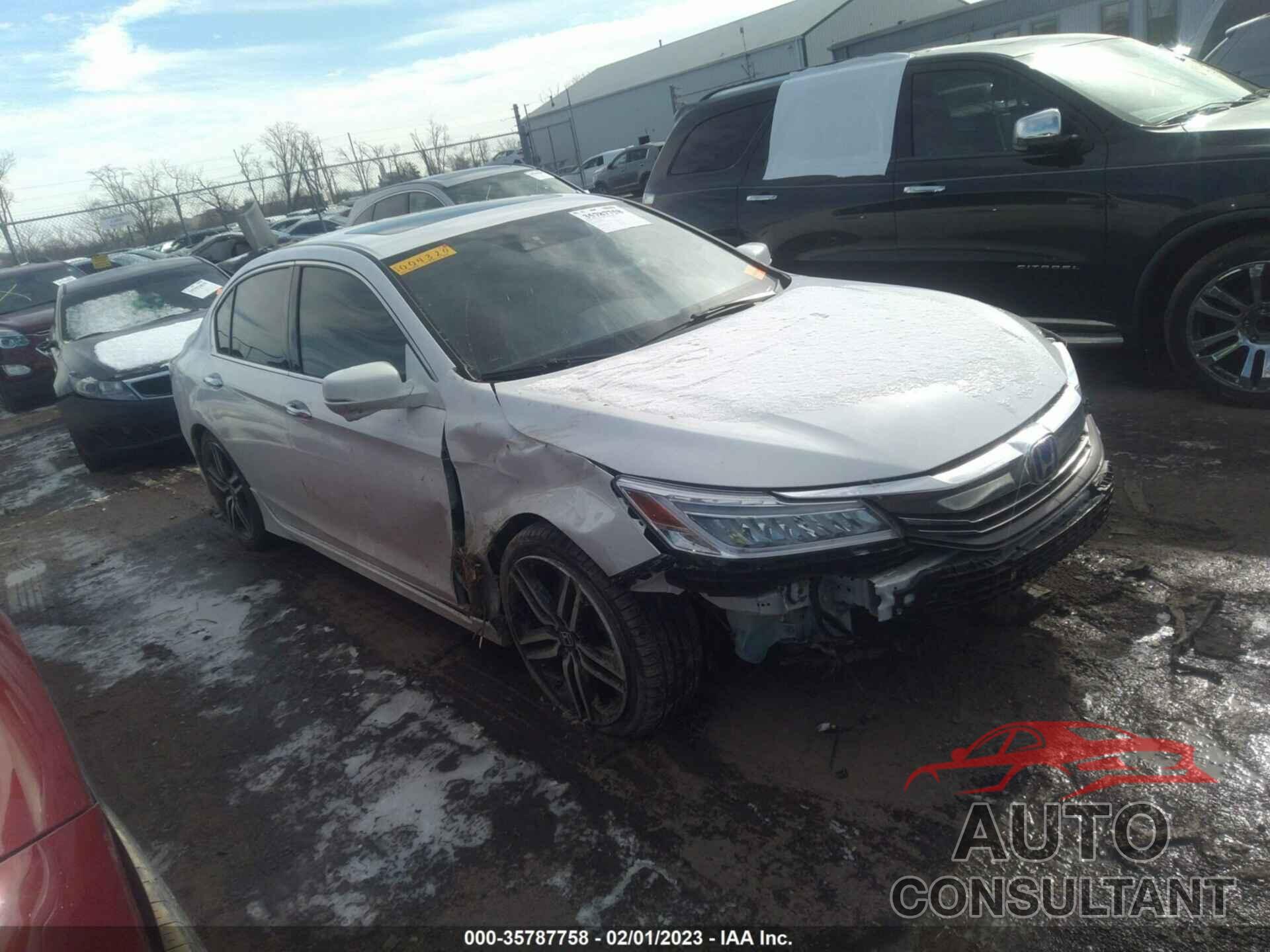 HONDA ACCORD SEDAN 2016 - 1HGCR3F93GA004320