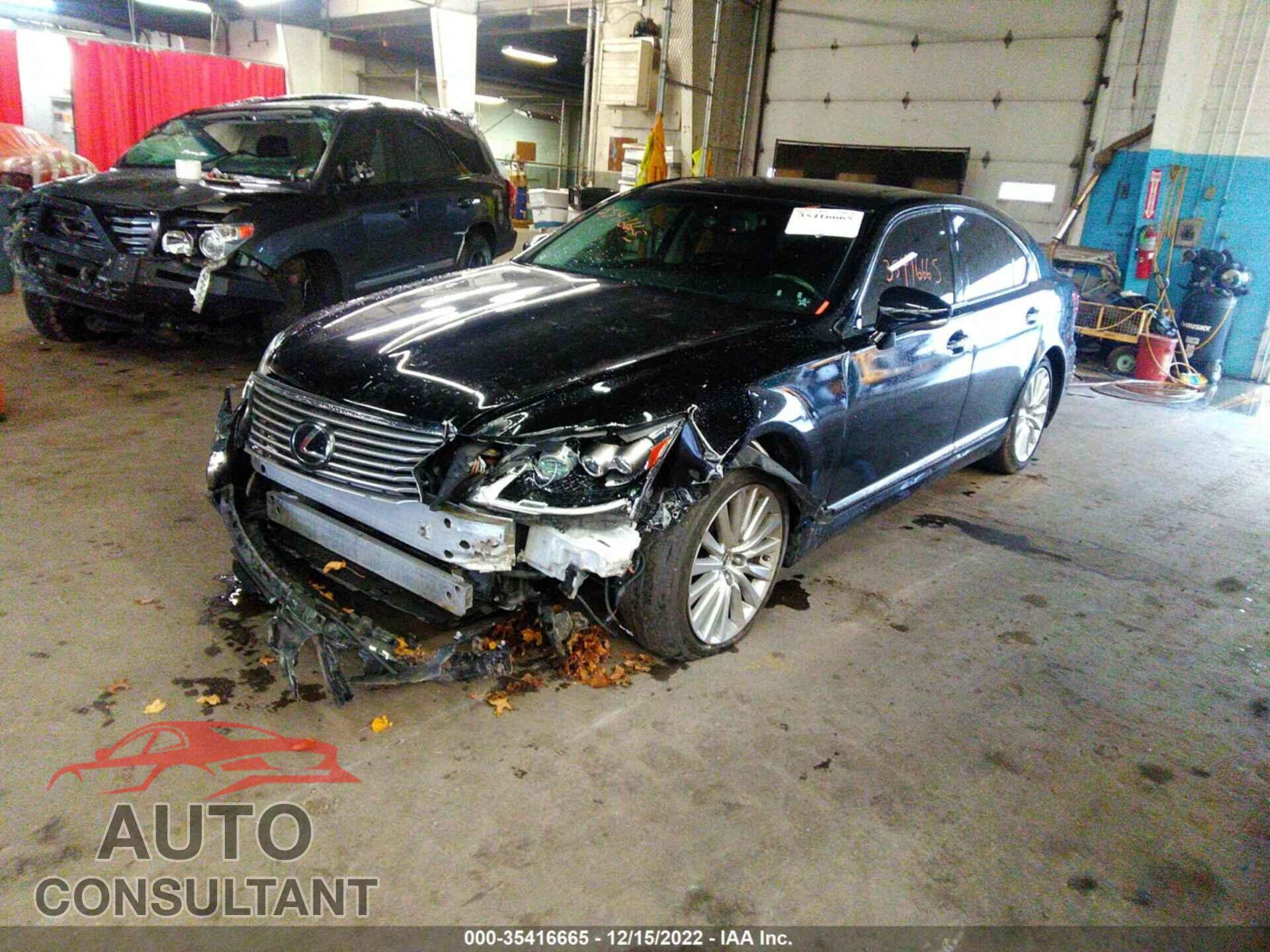LEXUS LS 2017 - JTHCL5EFXH5028495