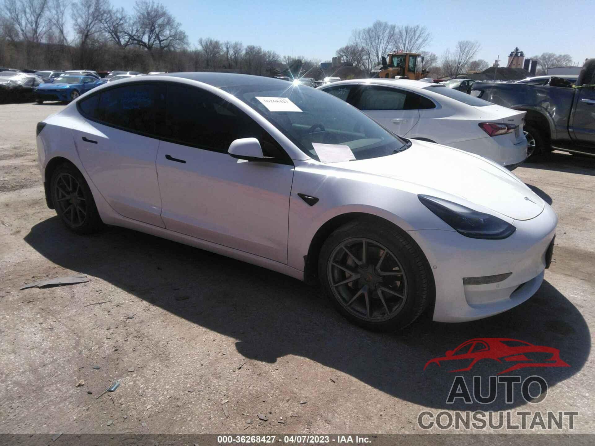 TESLA MODEL 3 2021 - 5YJ3E1EB0MF983431