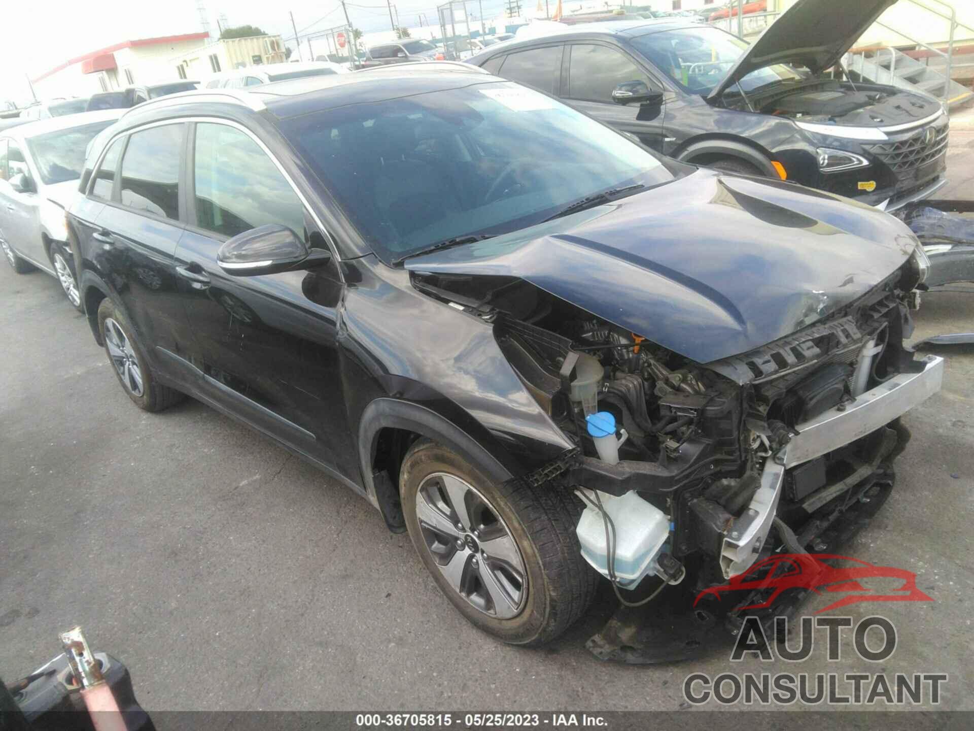 KIA NIRO 2017 - KNDCC3LC3H5077035