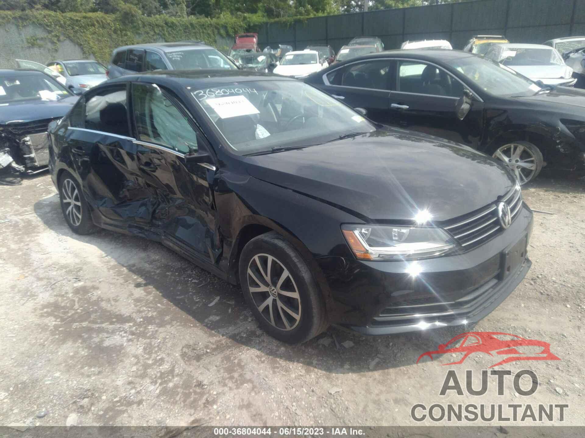 VOLKSWAGEN JETTA 2017 - 3VWDB7AJ2HM390424