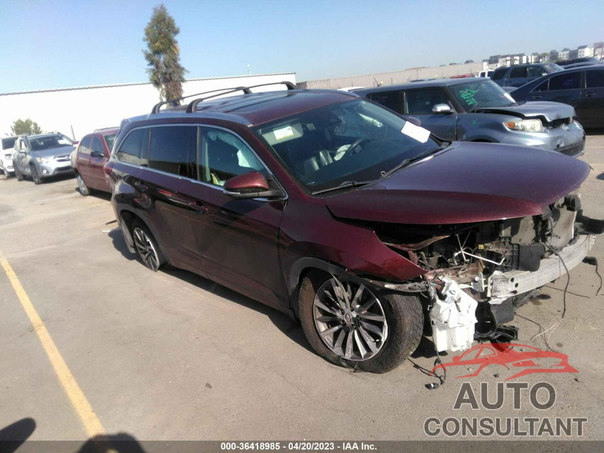TOYOTA HIGHLANDER 2018 - 5TDJZRFH7JS901909